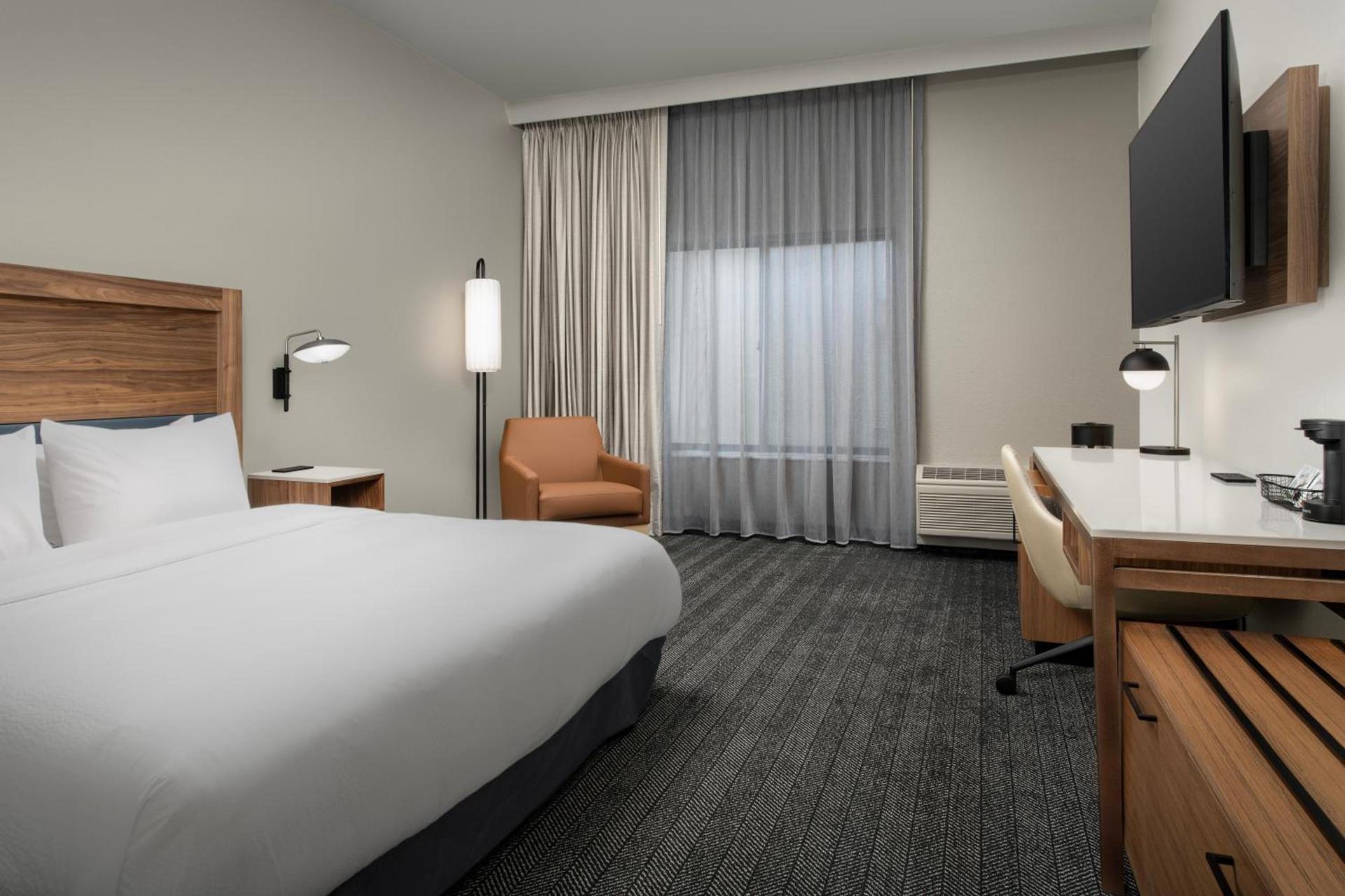 Courtyard by Marriott Dayton Beavercreek photo 10