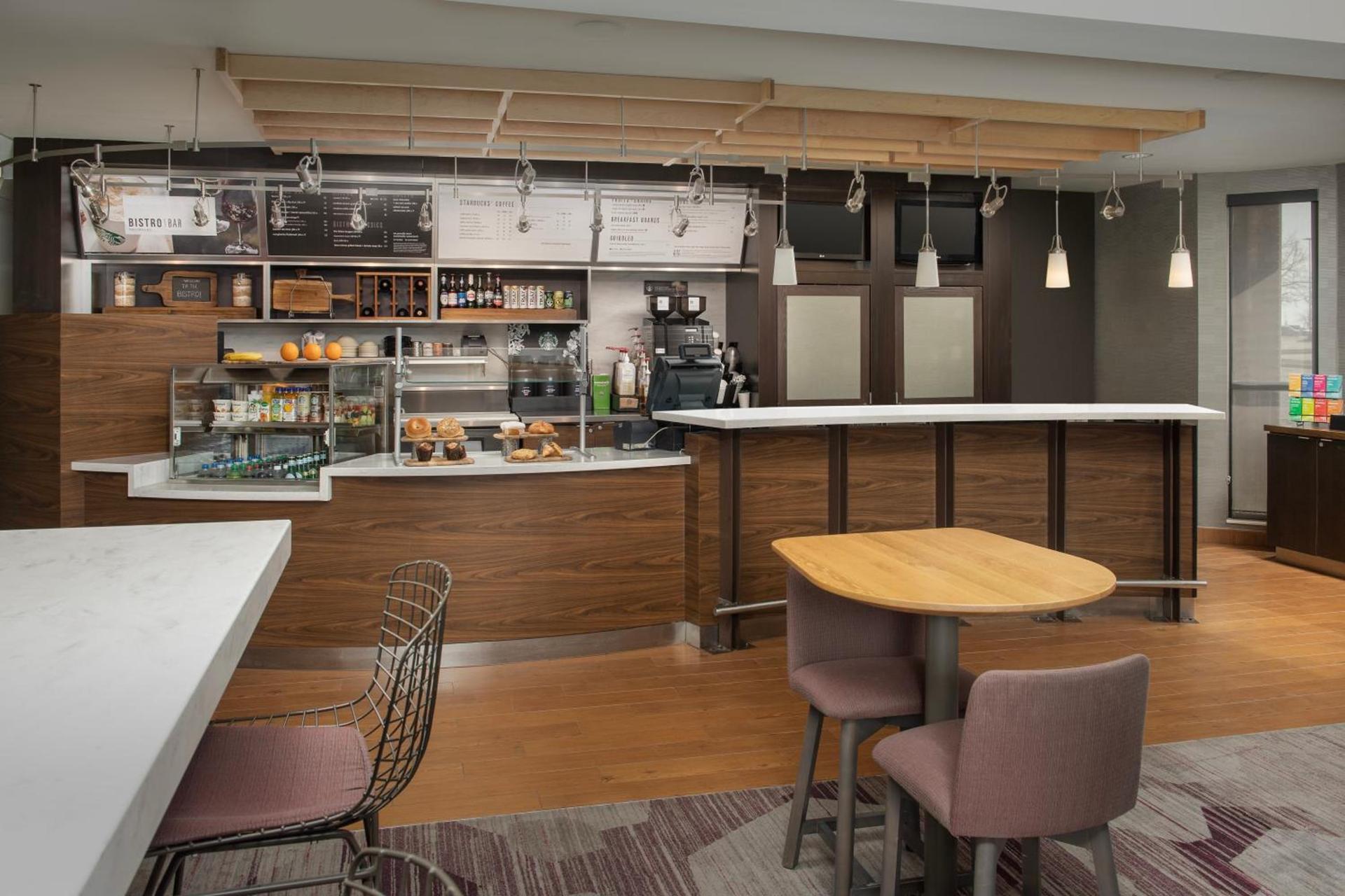 Courtyard by Marriott Dayton Beavercreek photo 12