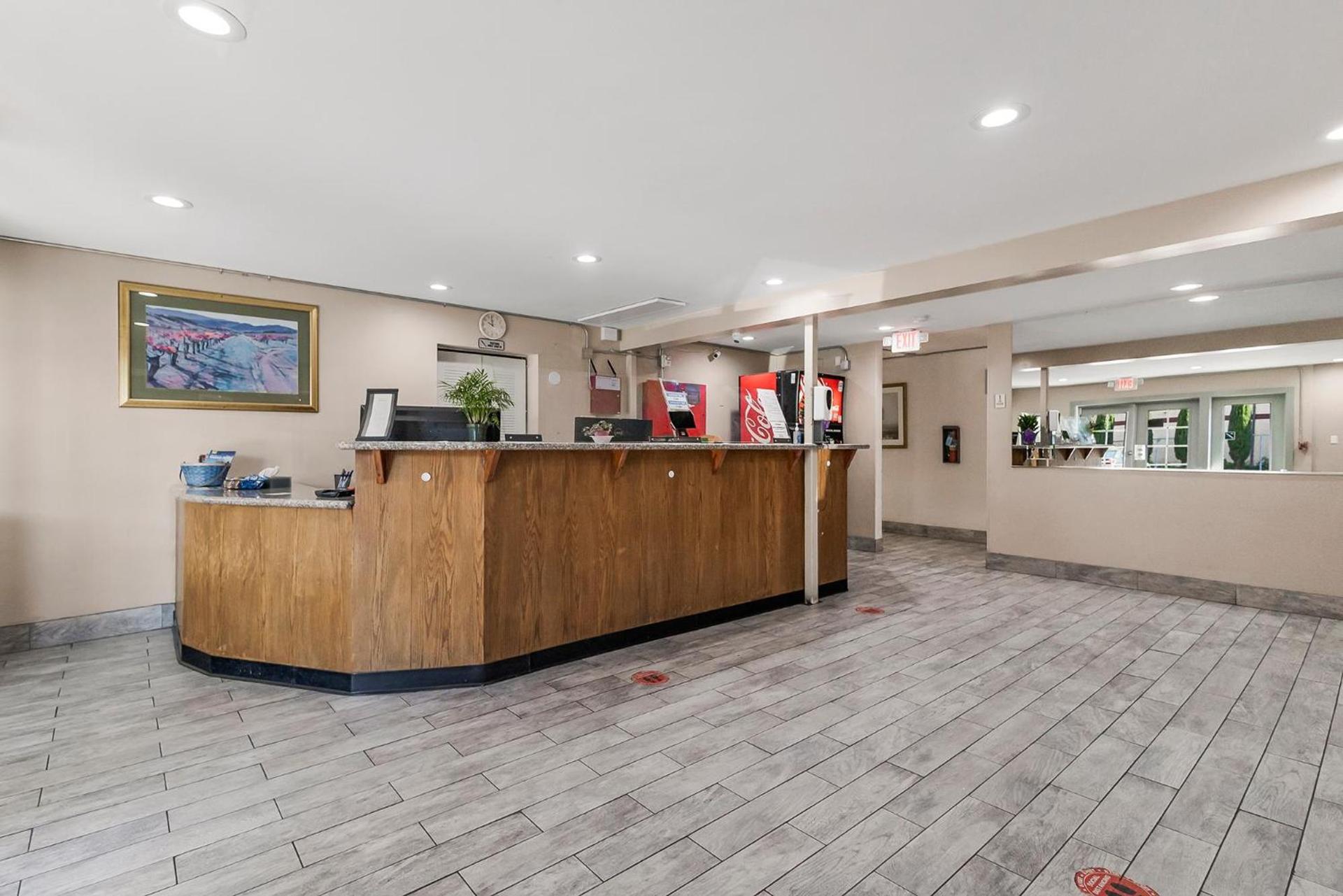 Sutter Inn photo 27