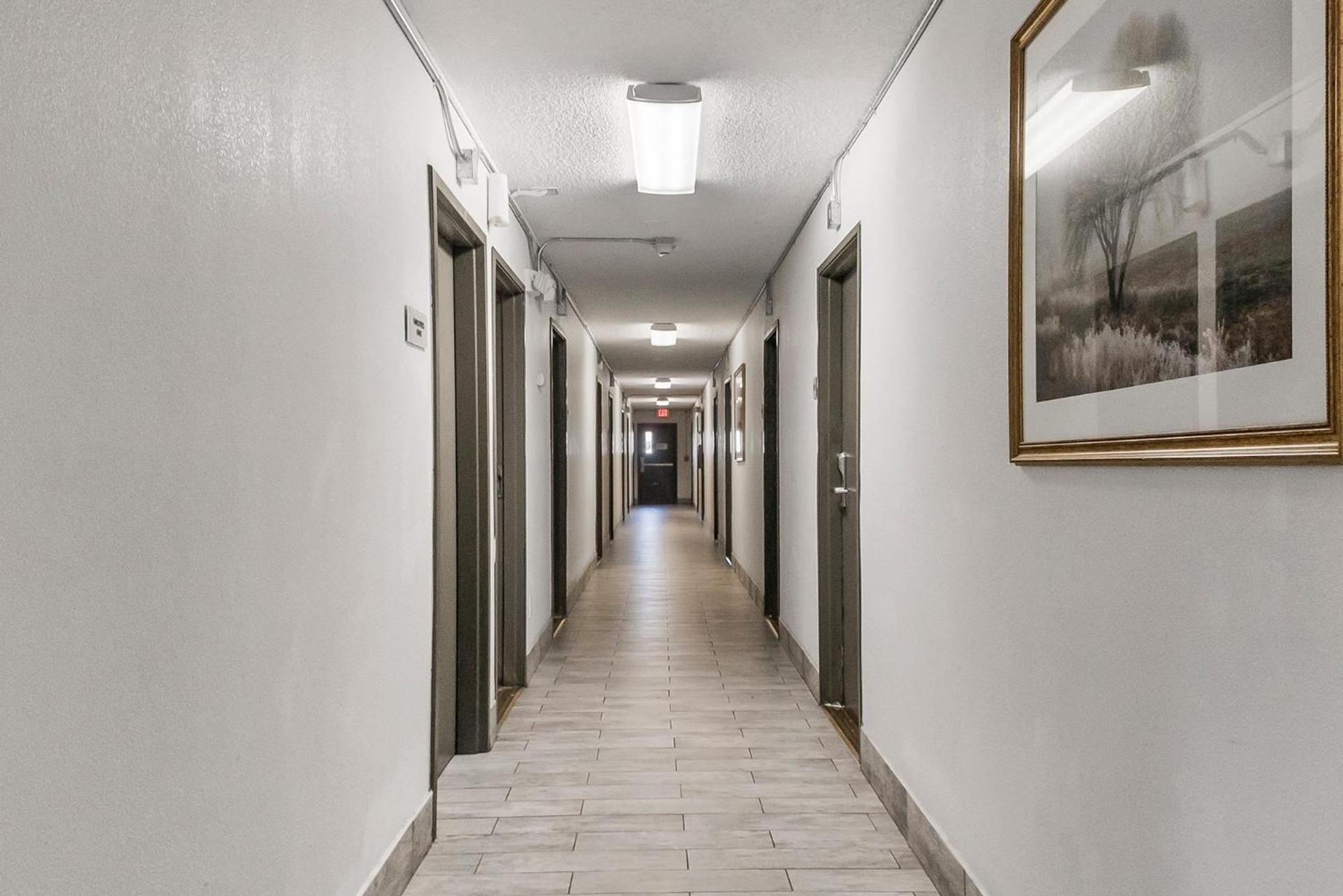 Sutter Inn photo 41