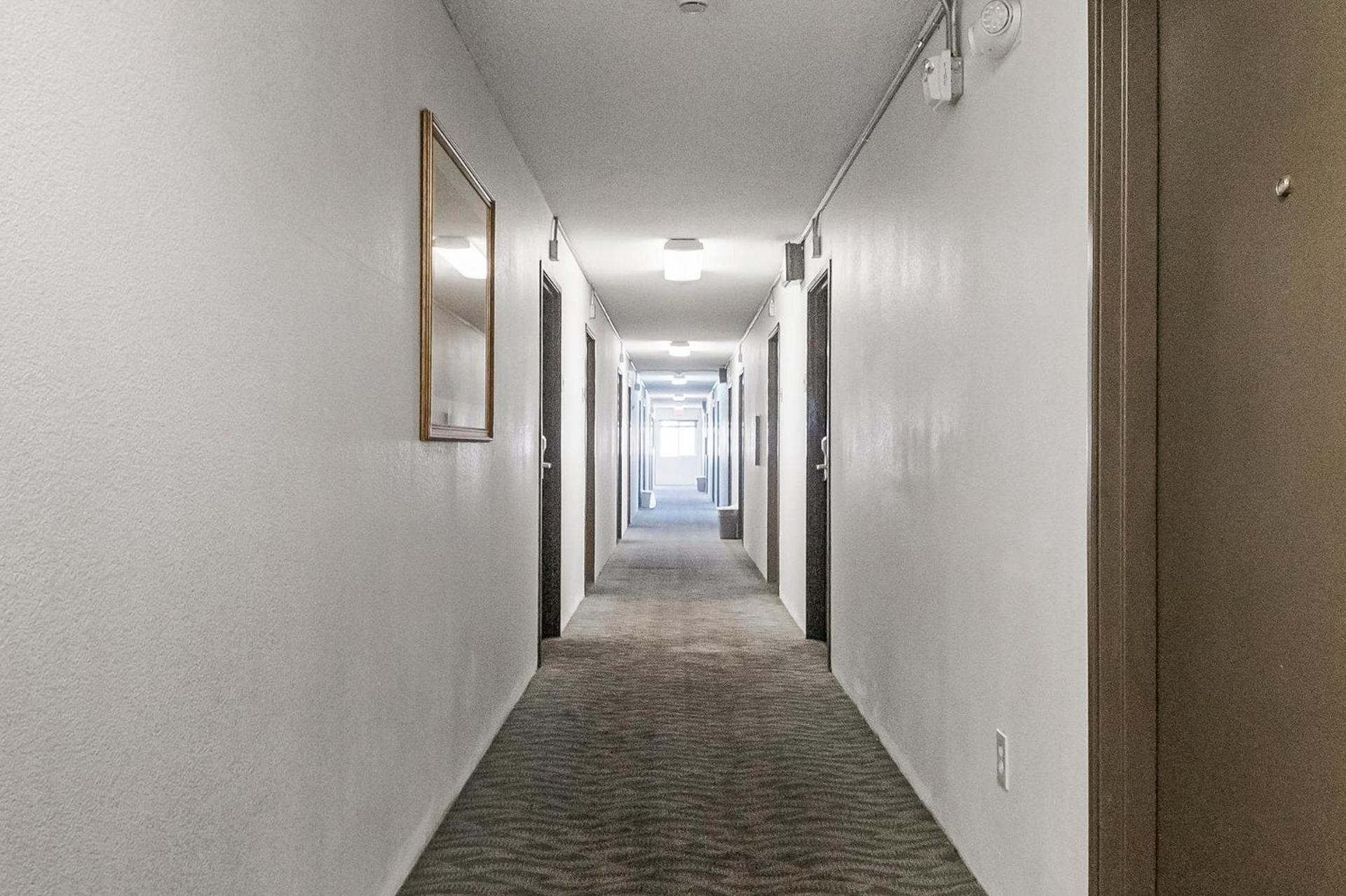 Sutter Inn photo 44