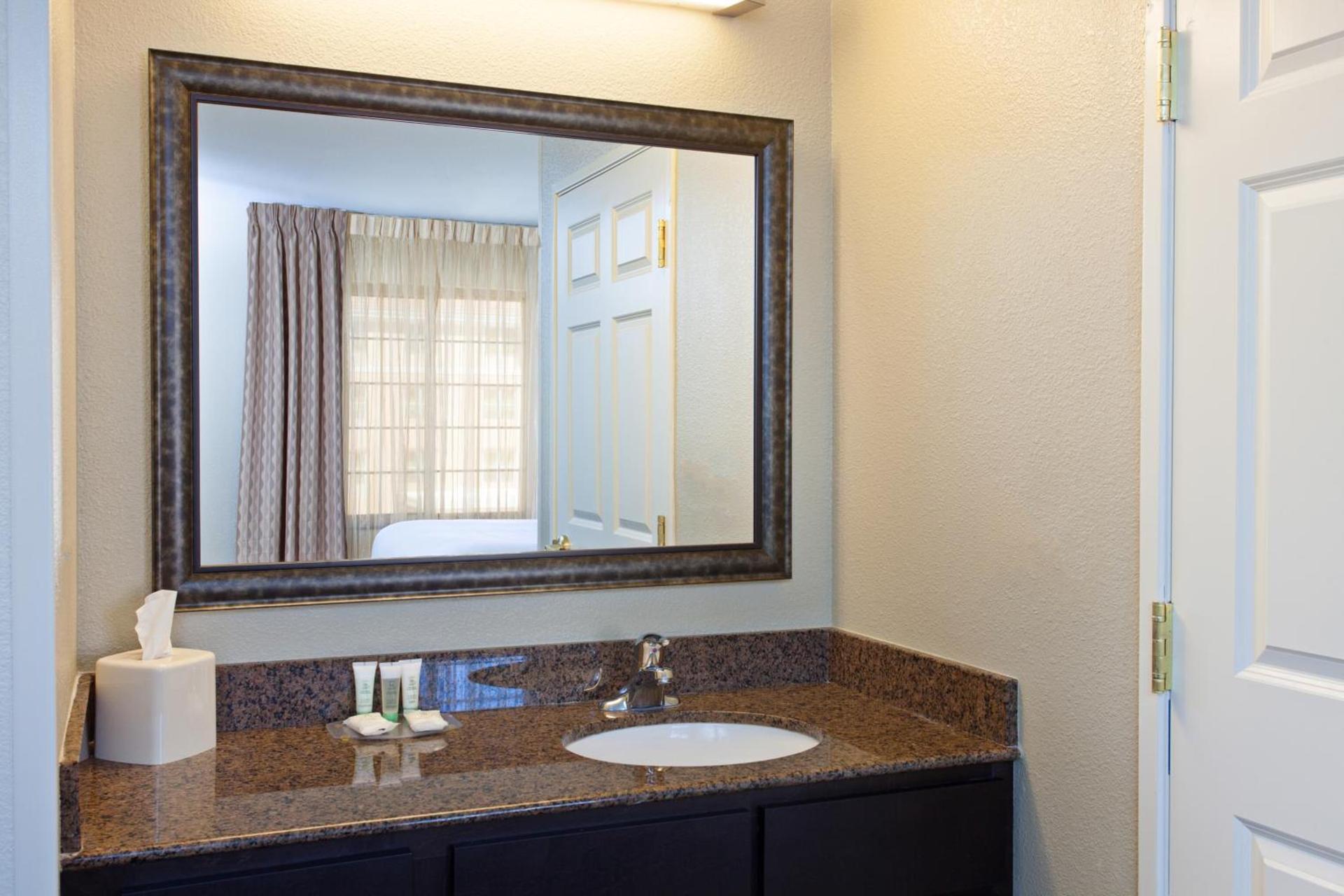 Staybridge Suites Fairfield Napa Valley Area by IHG photo 12