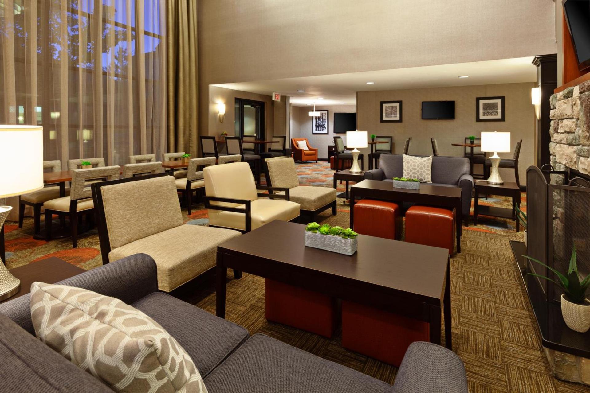 Staybridge Suites Fairfield Napa Valley Area by IHG photo 14