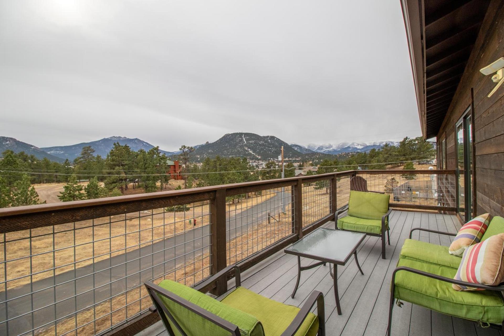 Coyote Mountain Lodge photo 77