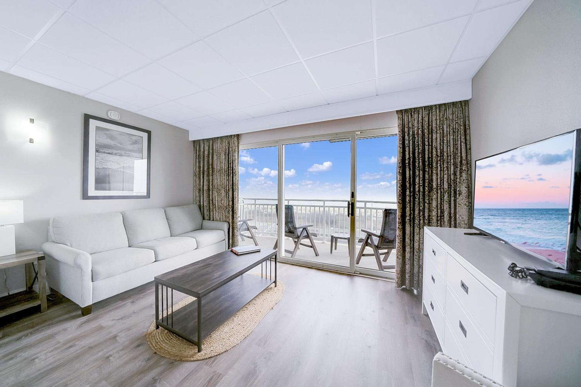 Montreal Beach Resort photo 22