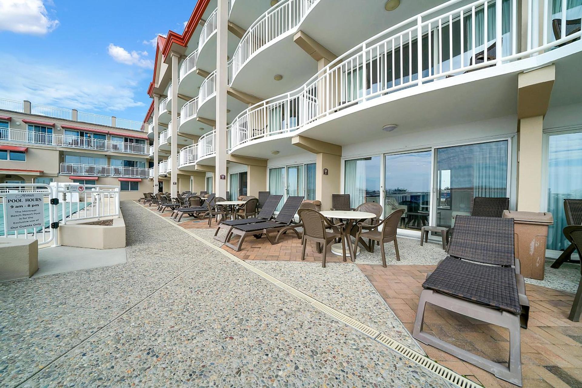 Montreal Beach Resort photo 17