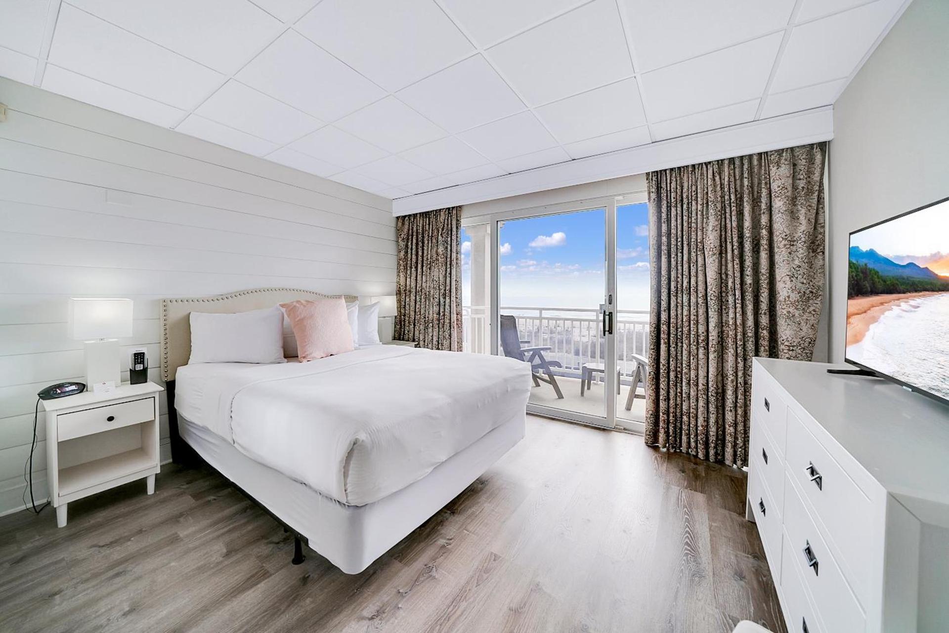 Montreal Beach Resort photo 7