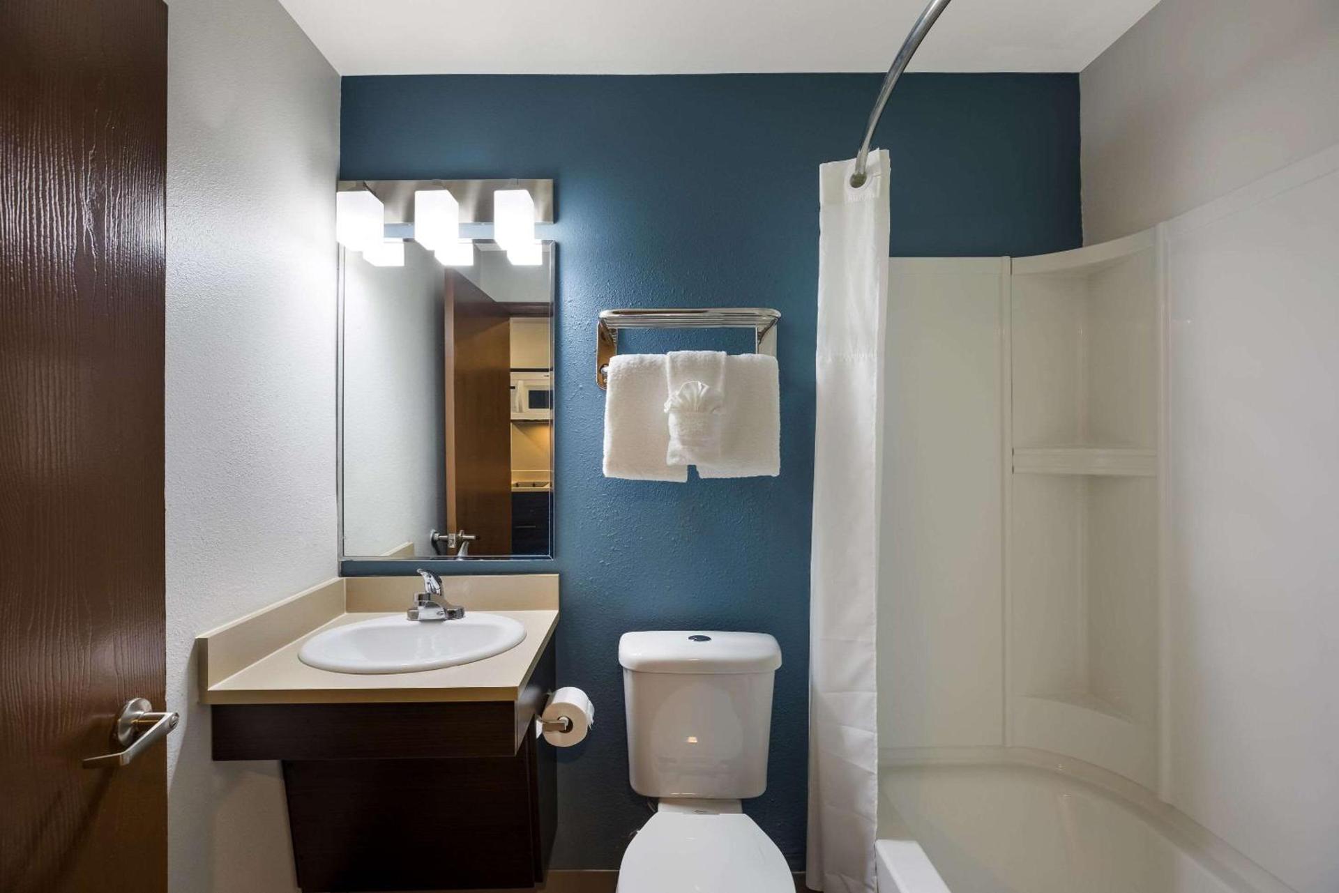 WoodSpring Suites Orlando North - Maitland photo 16