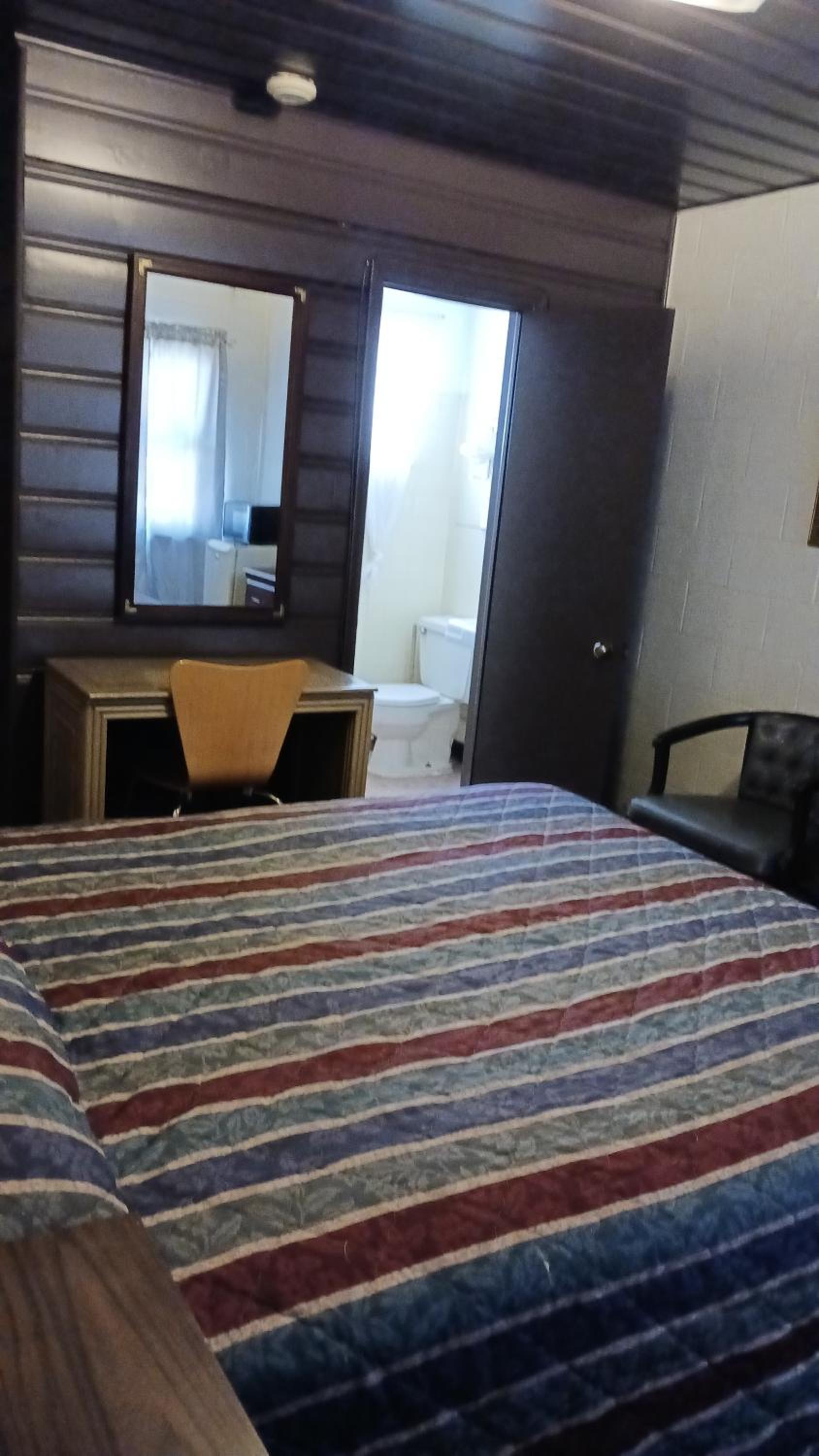 White Pine Motel photo 3