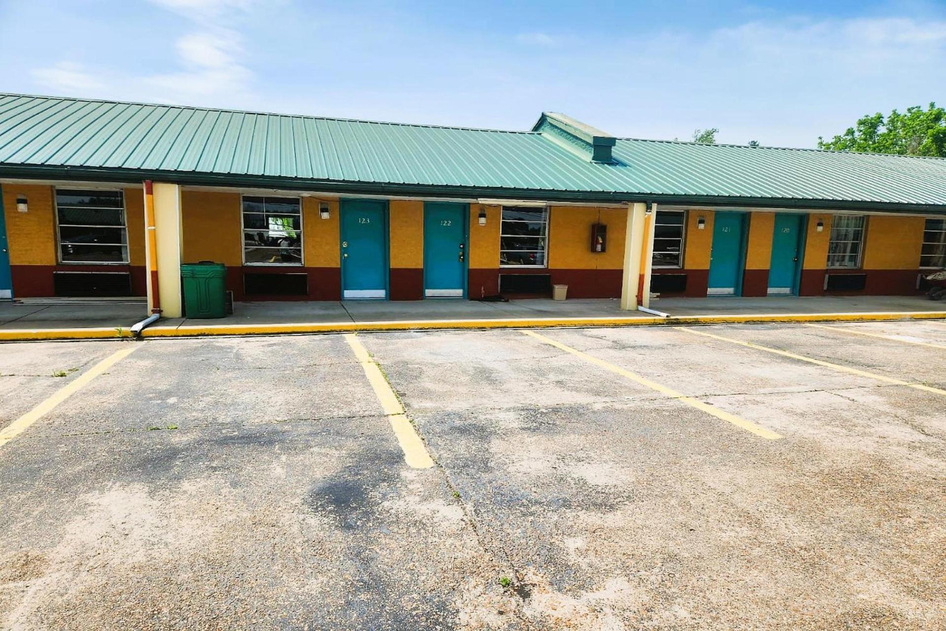 Travel Inn by OYO, Hwy 80 - Jackson photo 3