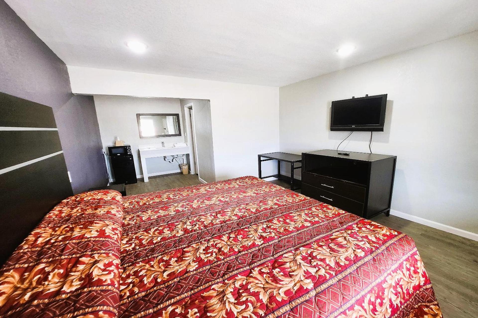 Travel Inn by OYO, Hwy 80 - Jackson photo 11