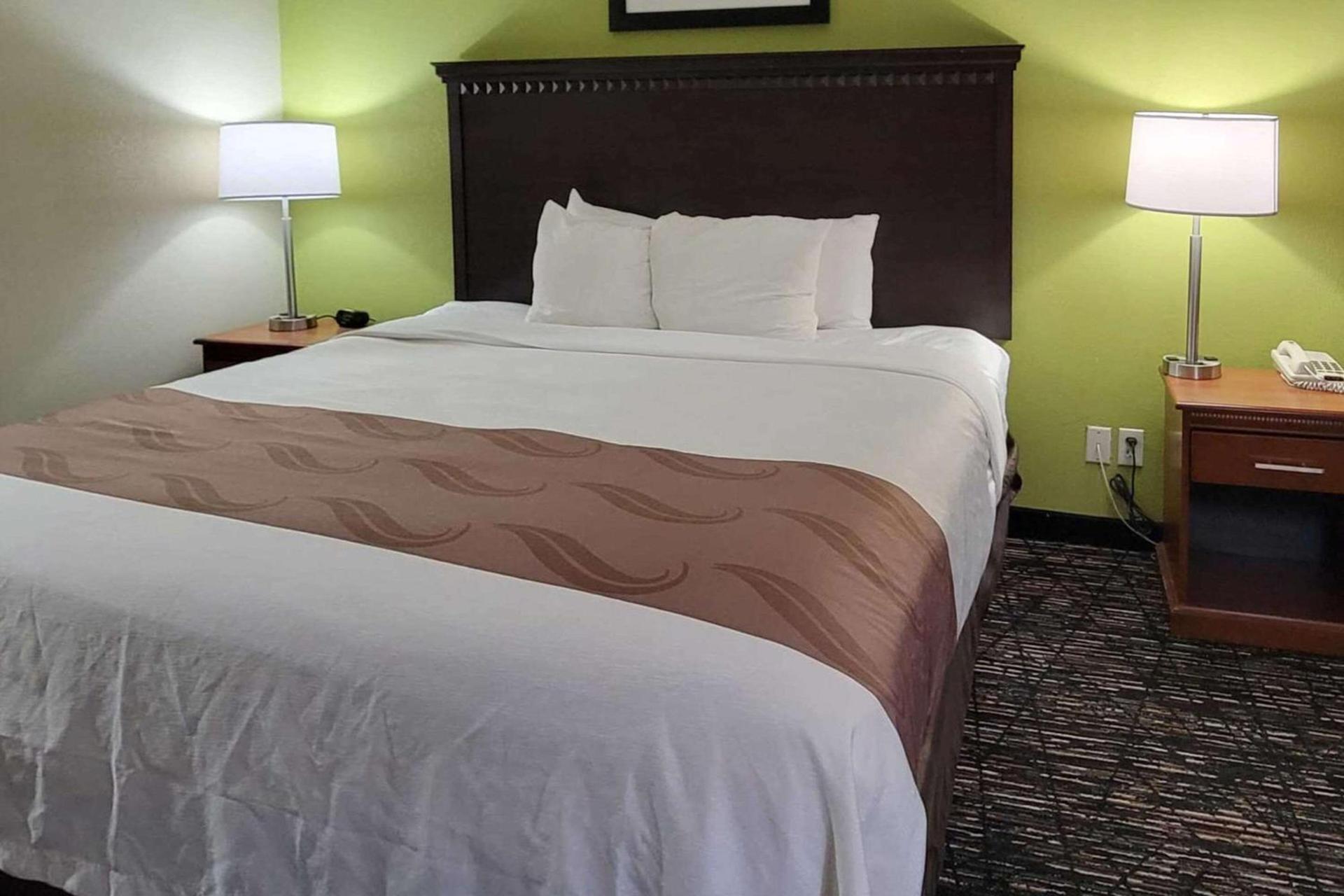 Quality Inn & Suites Quantico photo 16