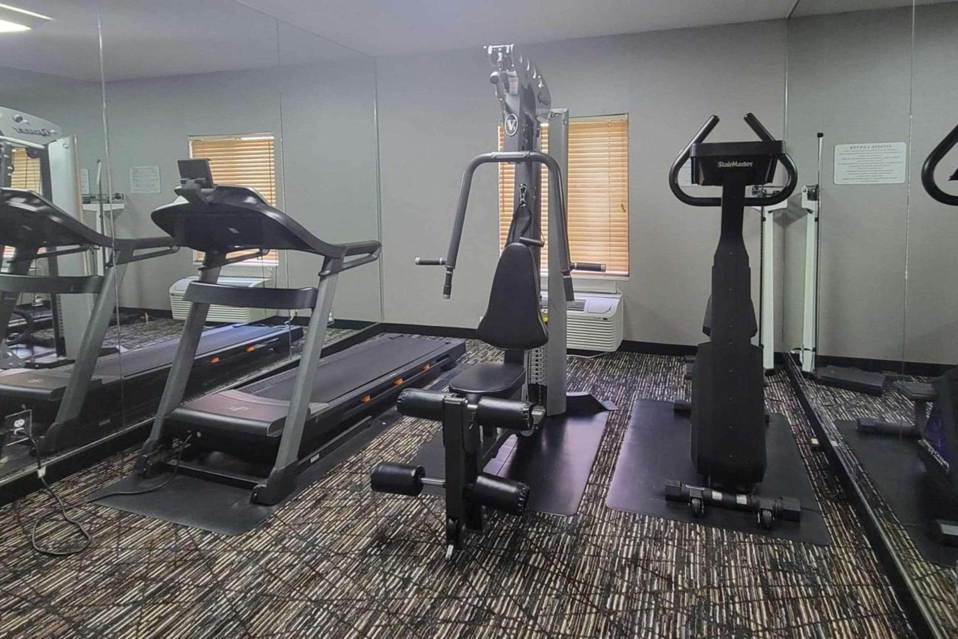 Quality Inn & Suites Quantico photo 23