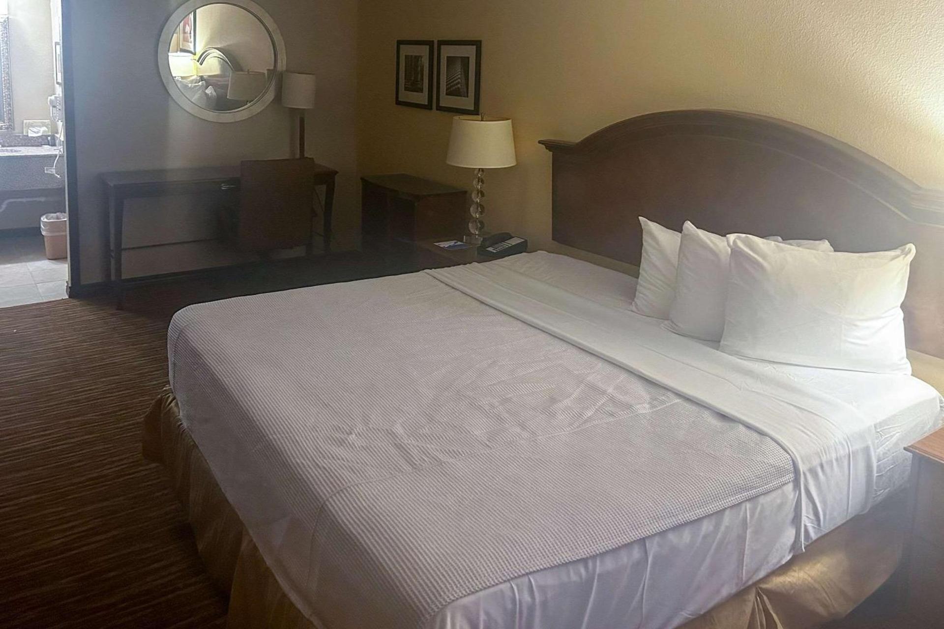 Rodeway Inn Abilene West photo 4