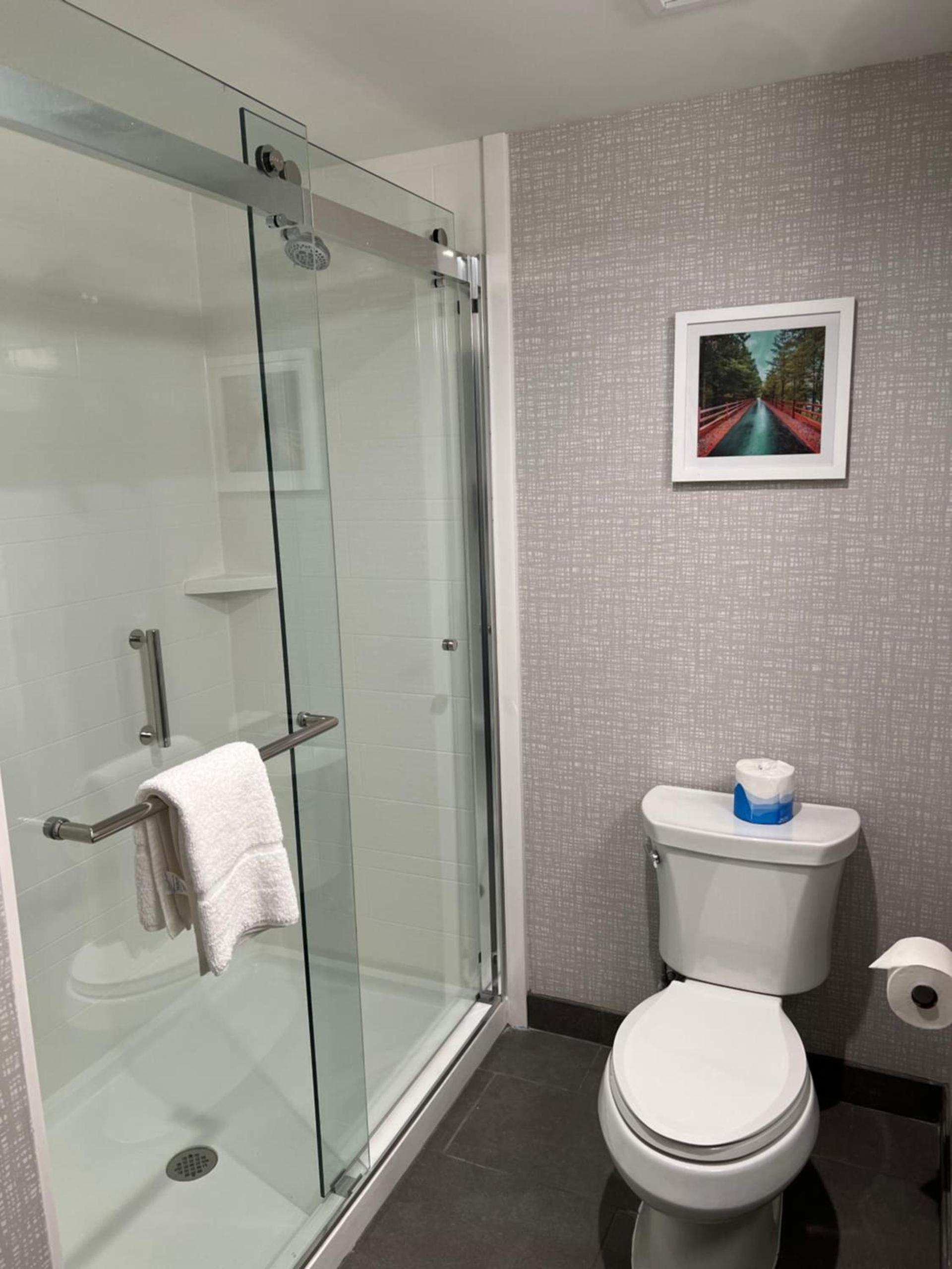 Hampton Inn Lincoln White Mountains photo 41