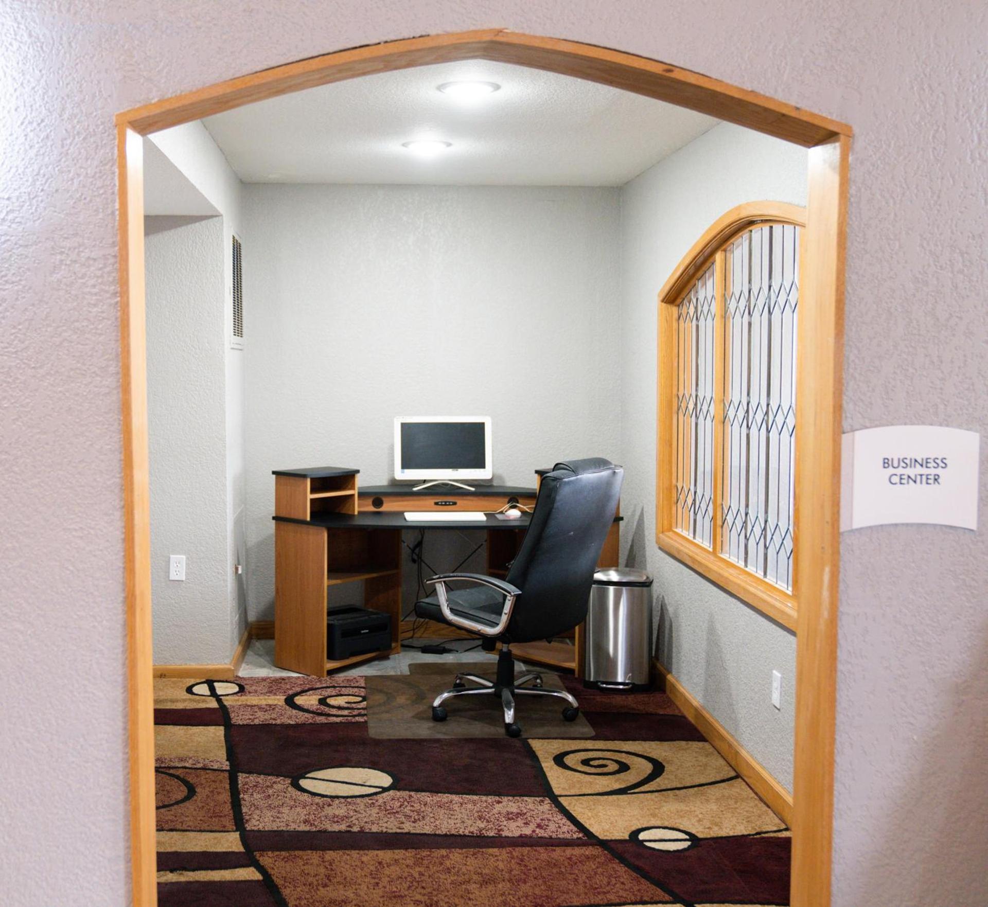 Quality Inn Seymour I-65 photo 49