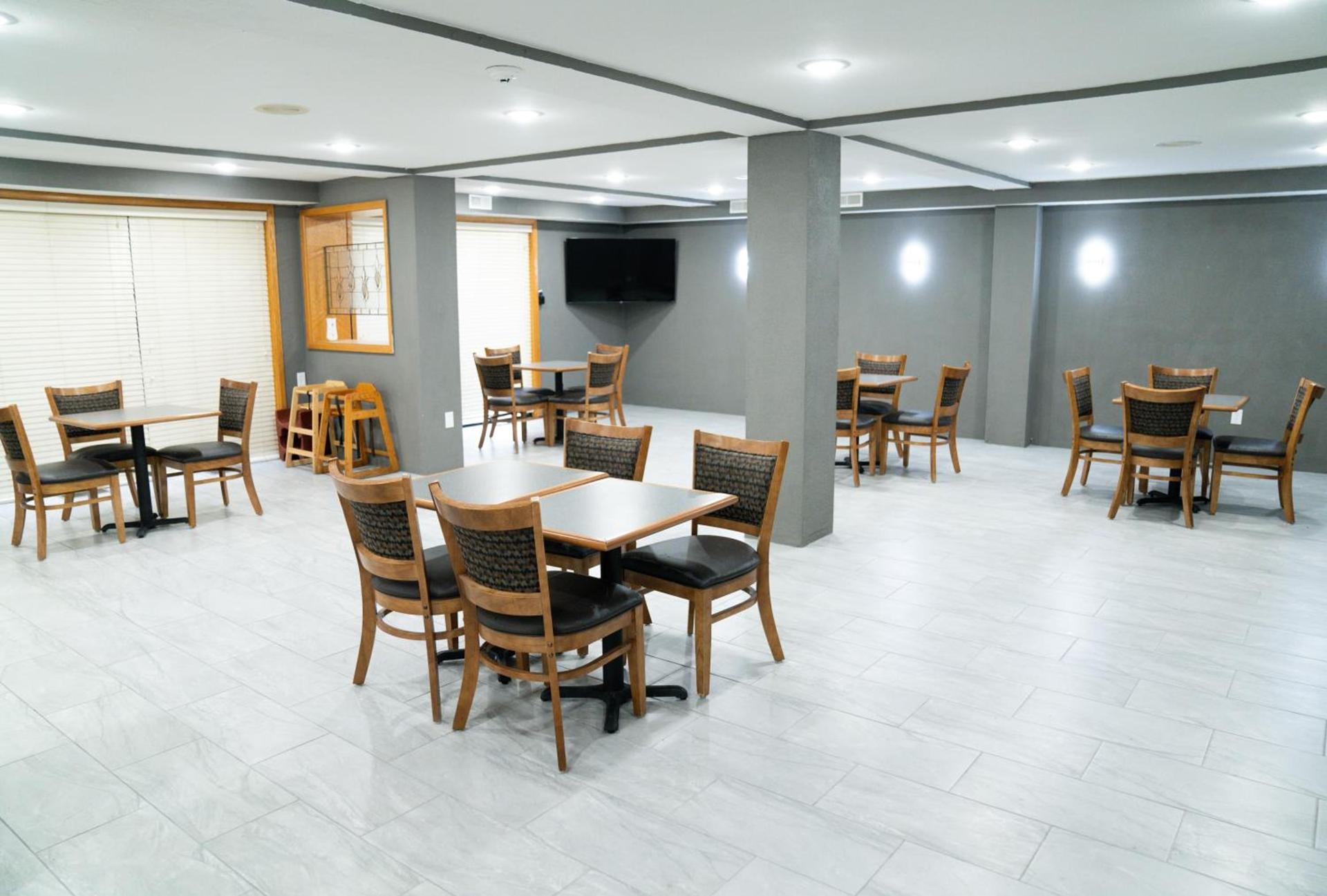 Quality Inn Seymour I-65 photo 48
