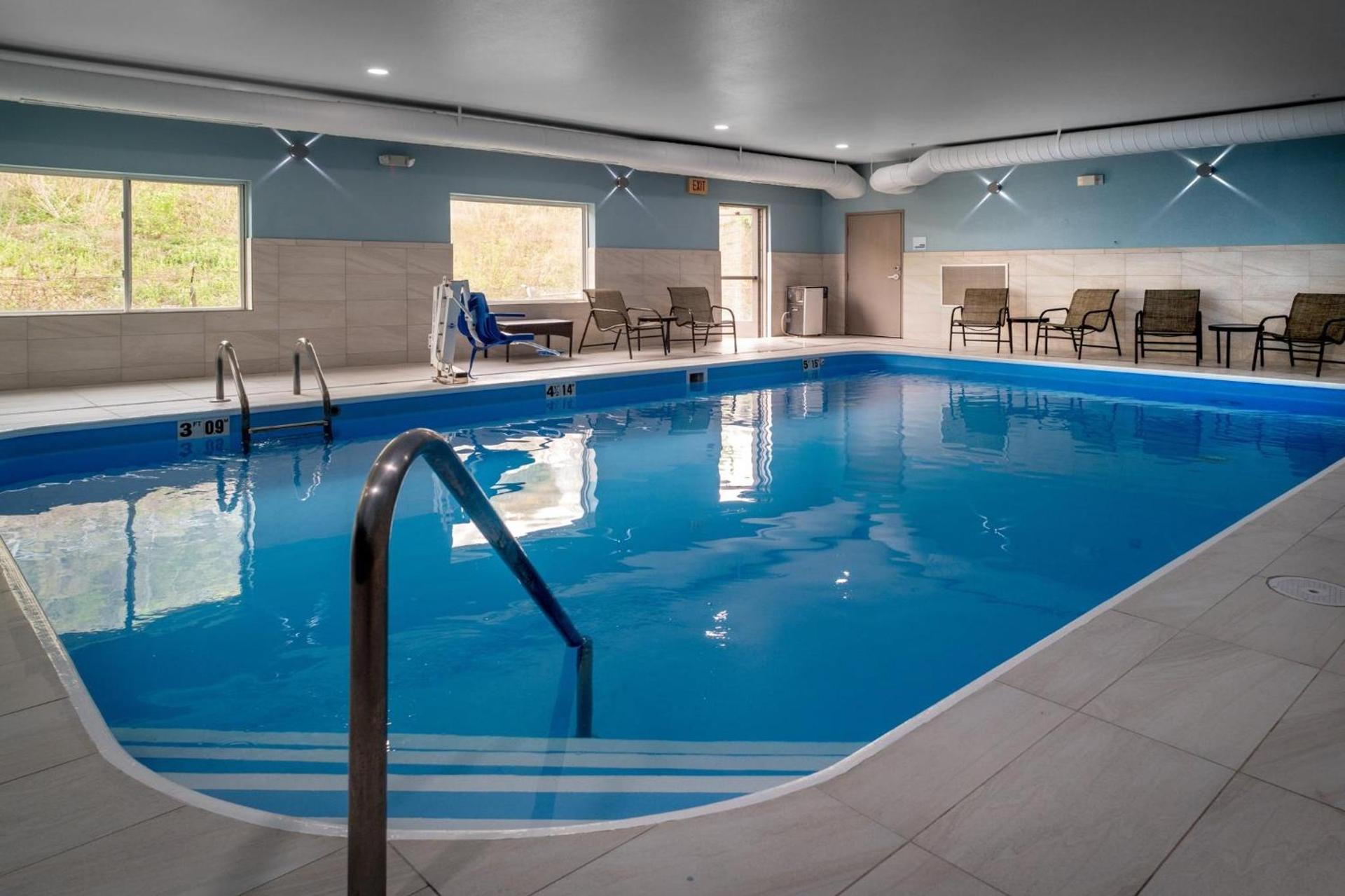 Holiday Inn Express - Charleston/Kanawha City by IHG photo 46