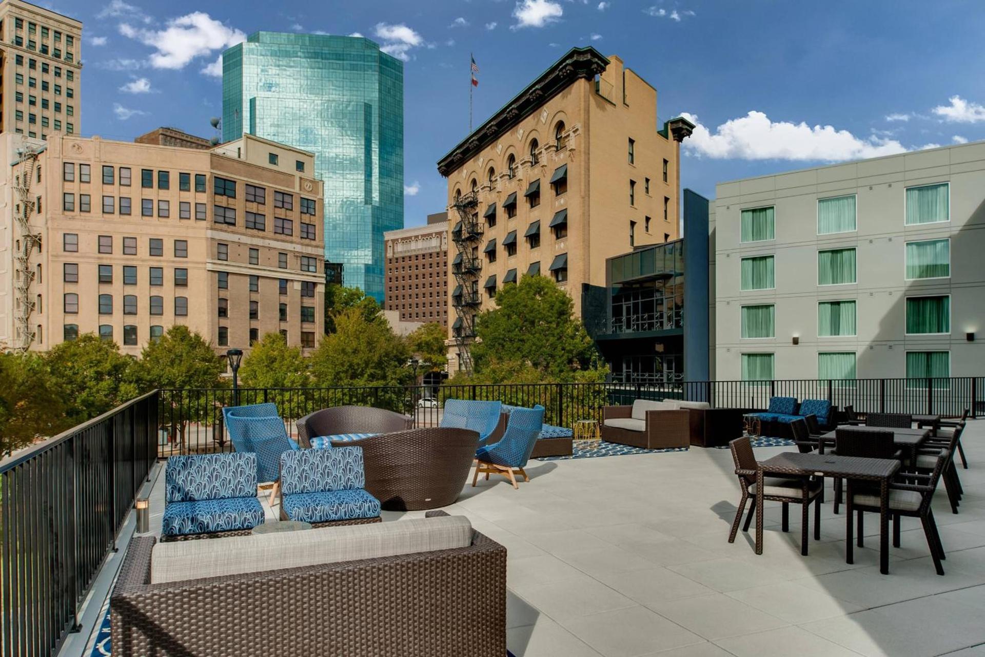 Fairfield Inn & Suites Fort Worth Downtown/Convention Center photo 8