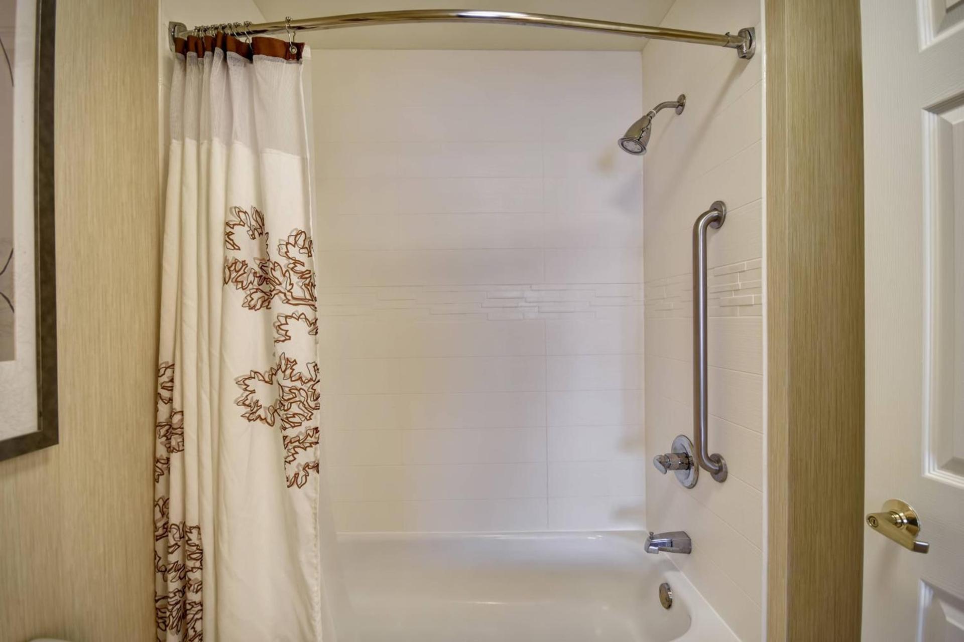 Residence Inn by Marriott Dayton Beavercreek photo 16