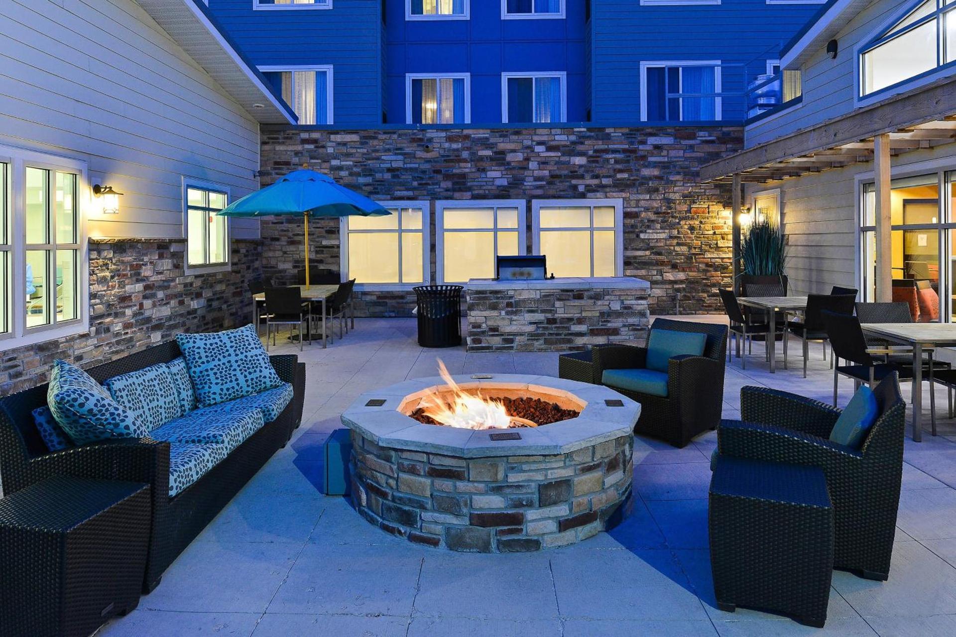 Residence Inn by Marriott Champaign photo 7
