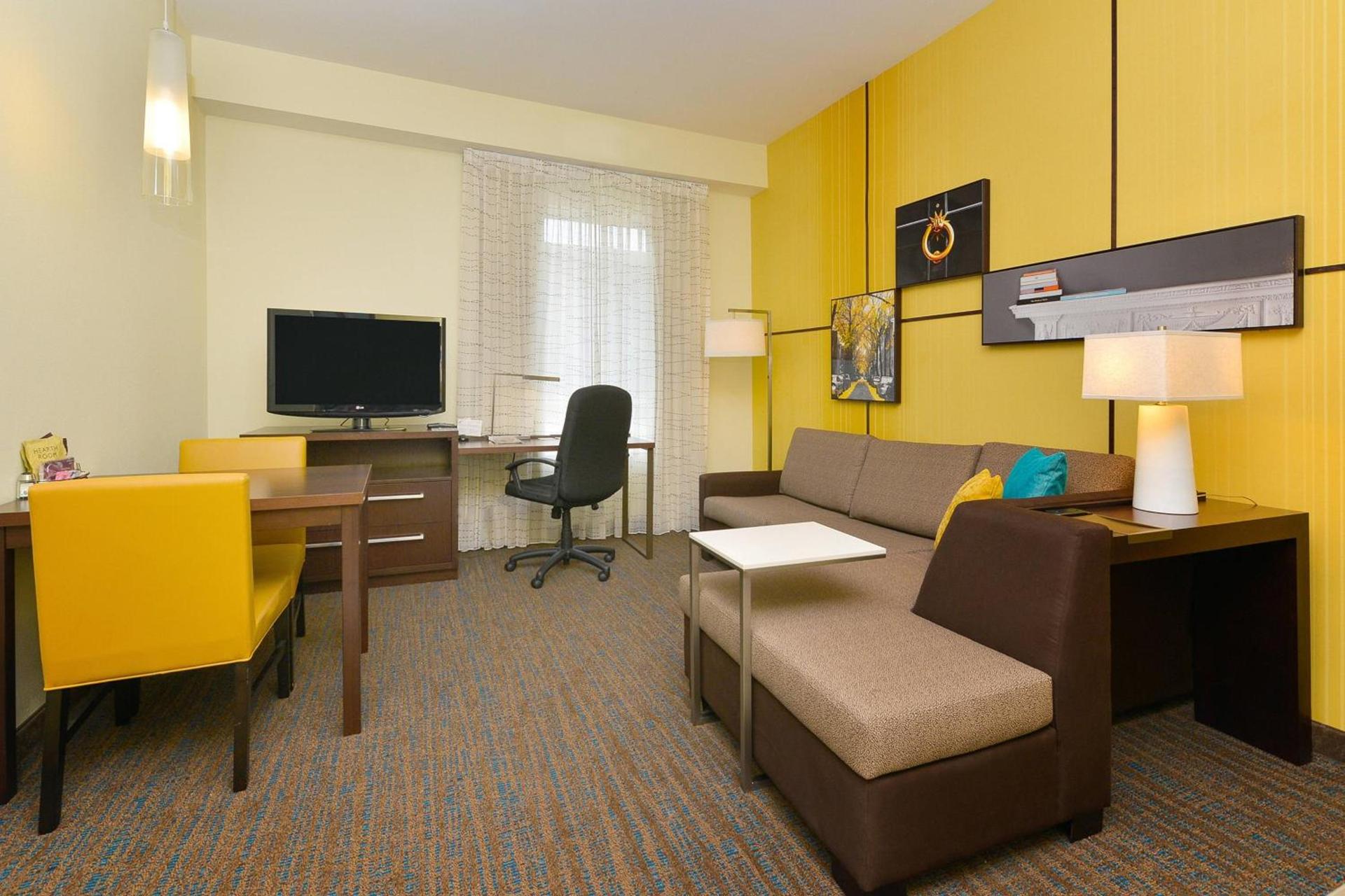 Residence Inn by Marriott Champaign photo 9