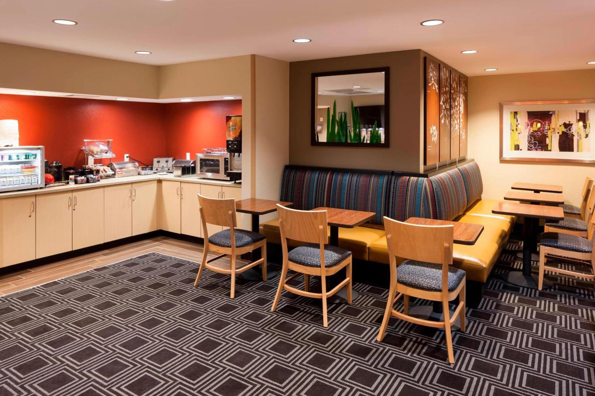 TownePlace Suites Columbus photo 24