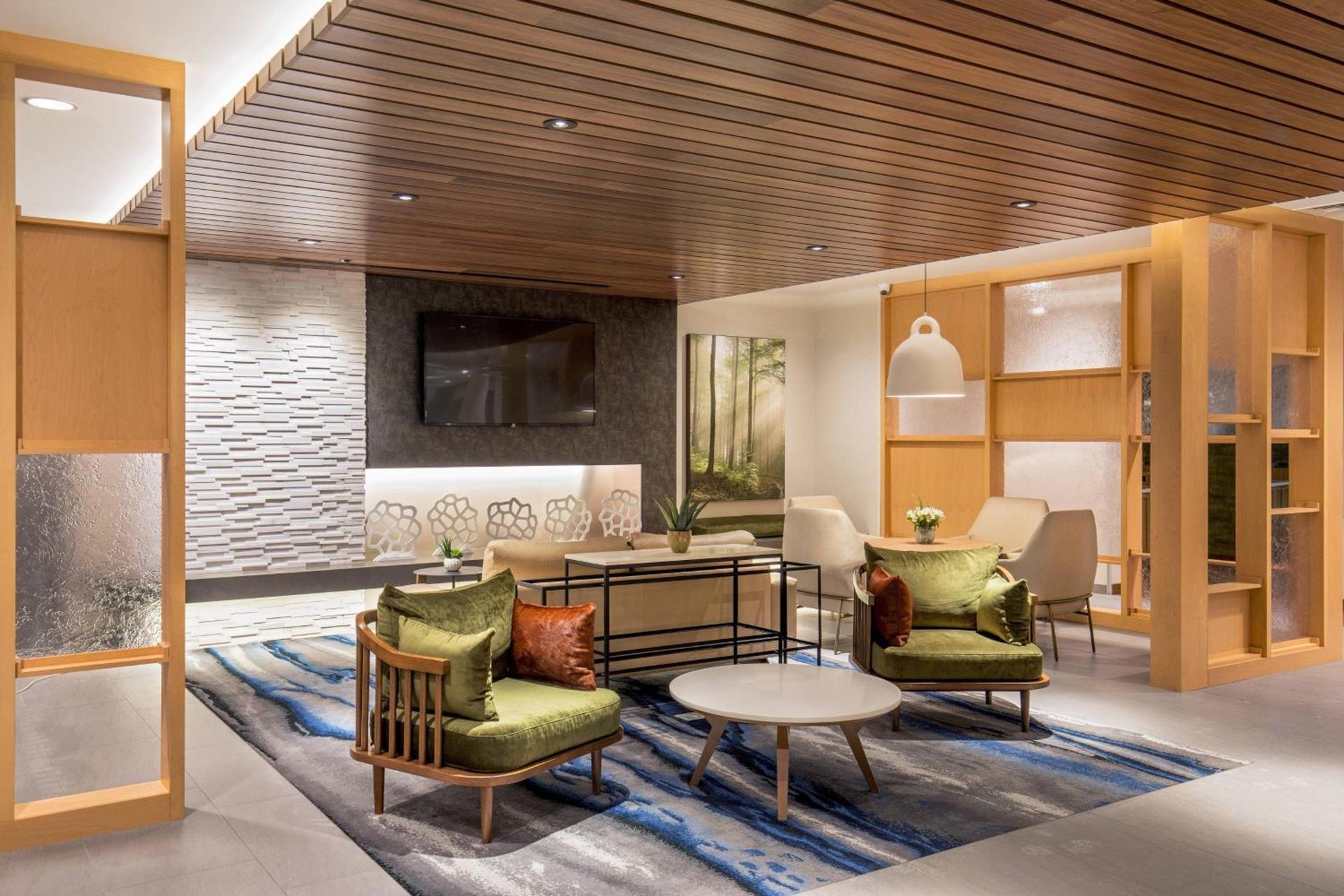 Fairfield Inn & Suites by Marriott Boston Walpole photo 2
