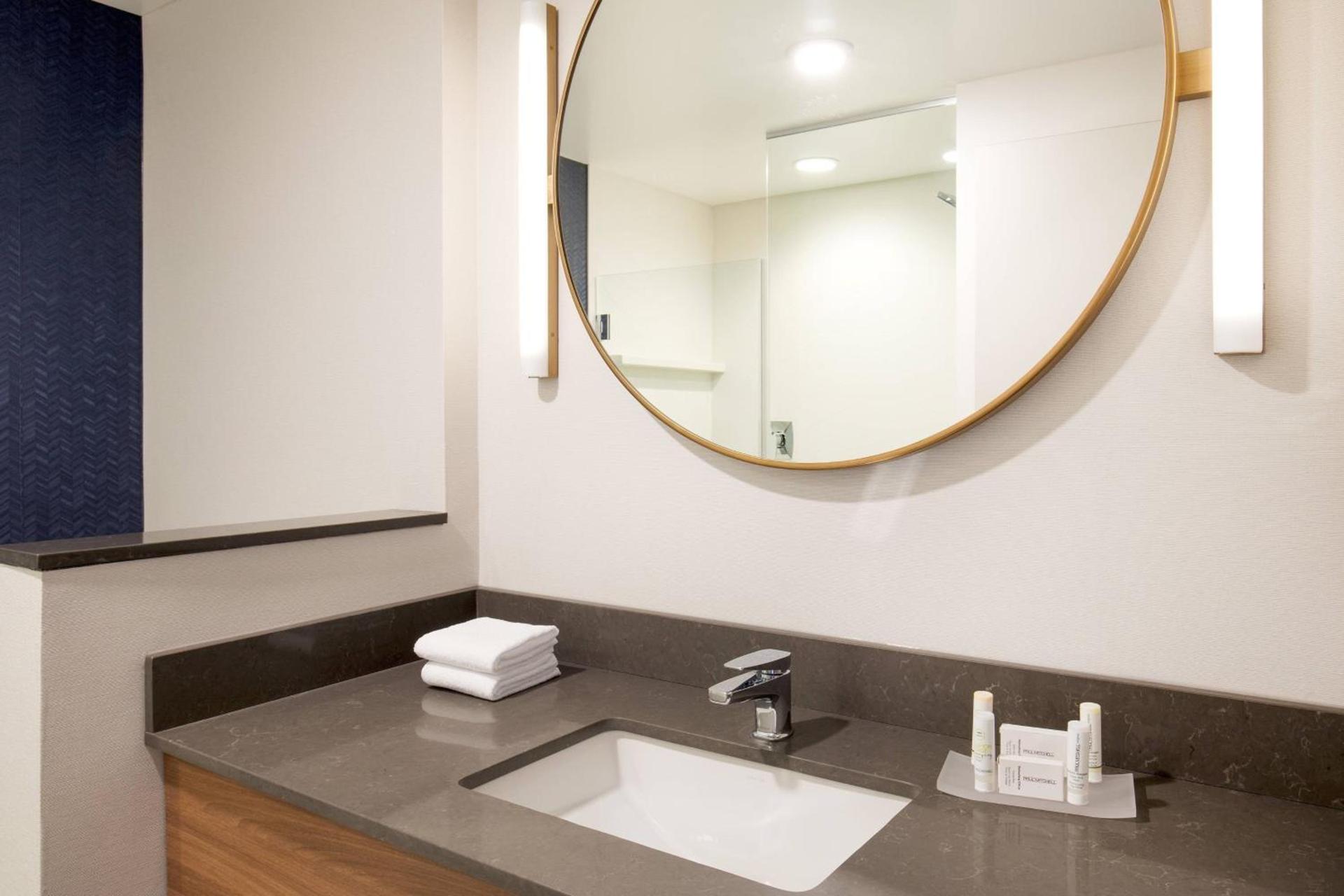 Fairfield Inn & Suites by Marriott Boston Walpole photo 7