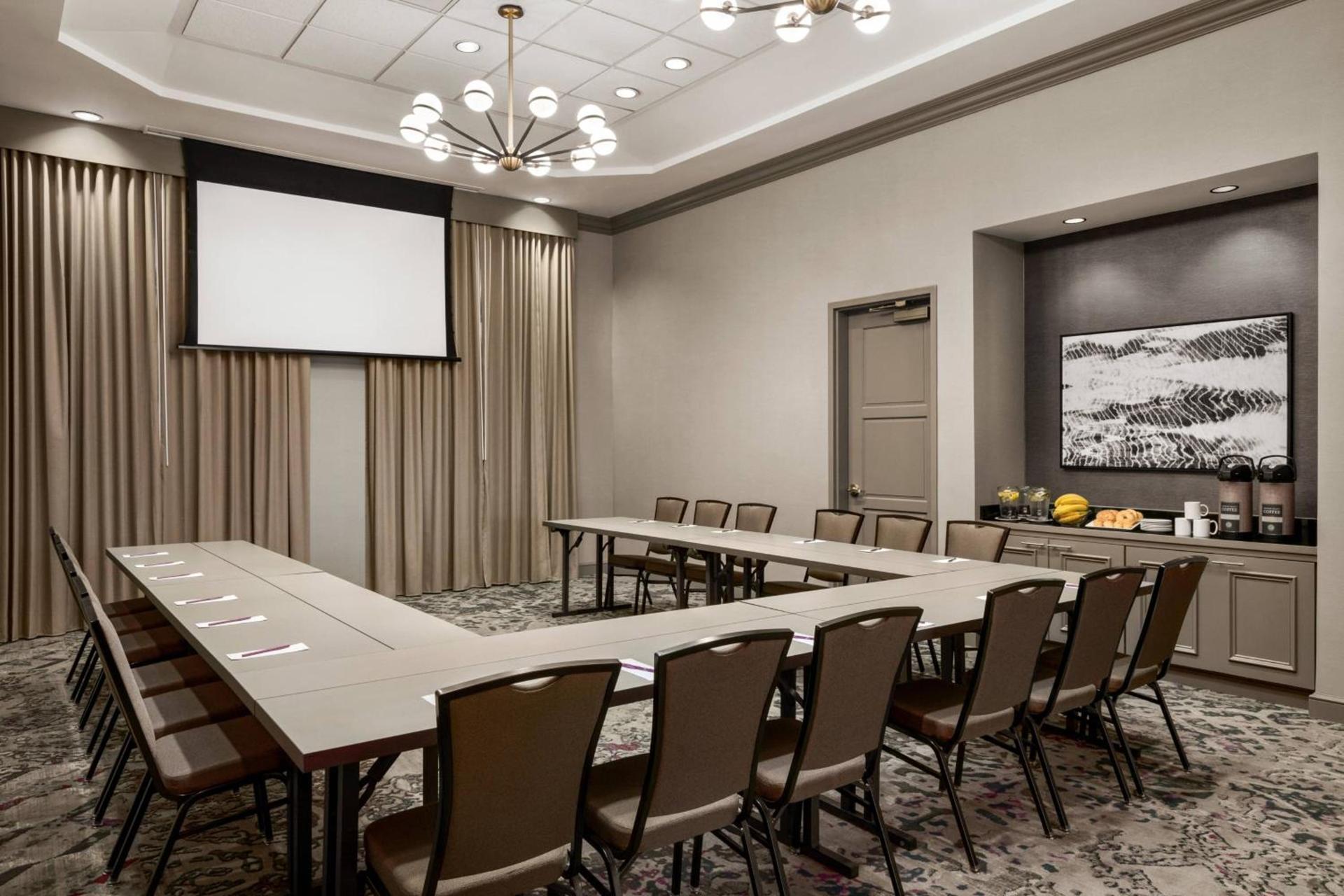 Residence Inn by Marriott Baltimore Downtown/ Inner Harbor photo 50