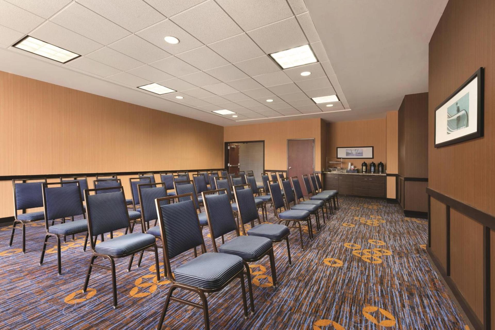 Courtyard by Marriott Salisbury photo 15