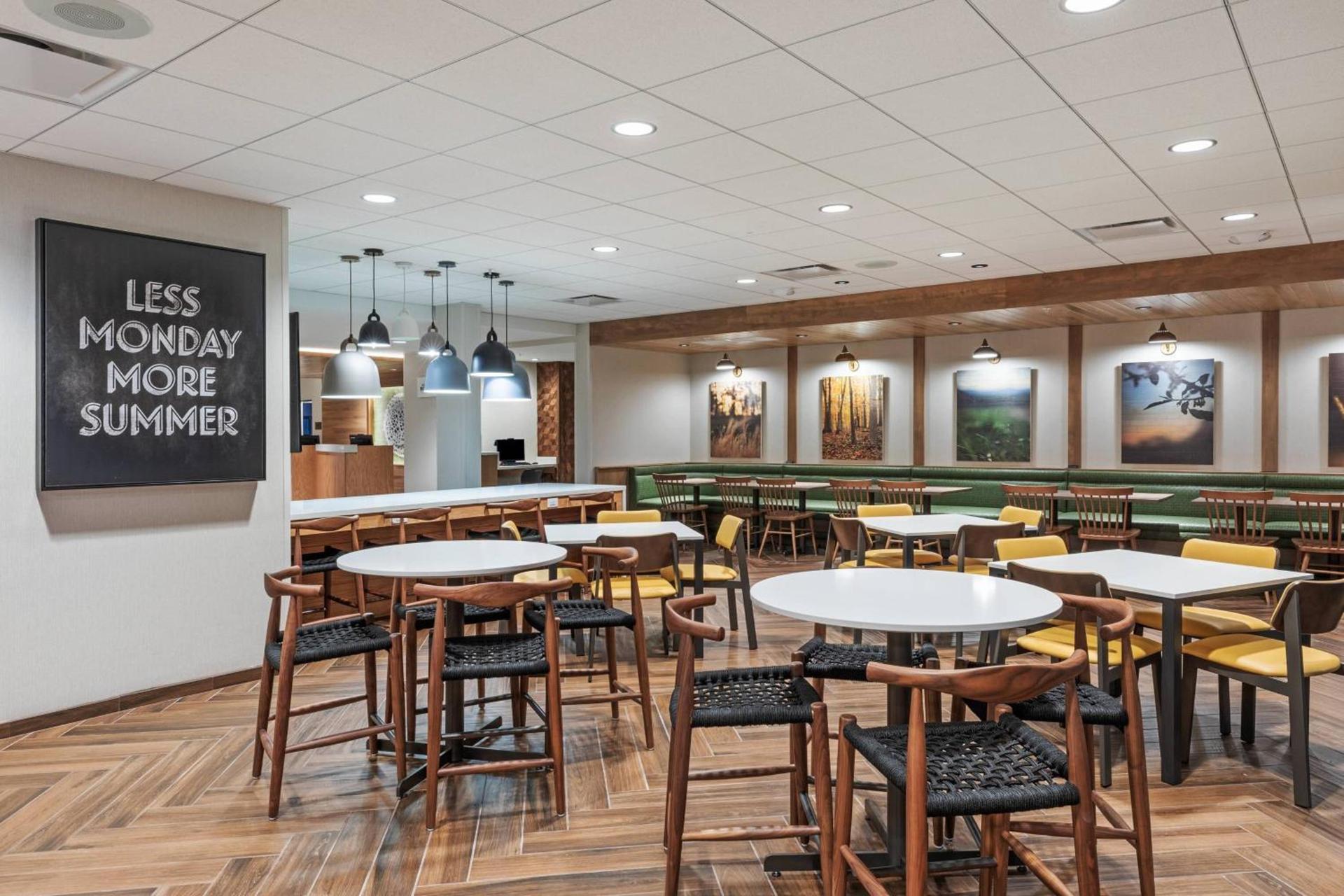 Fairfield by Marriott Inn & Suites Aberdeen, SD photo 19