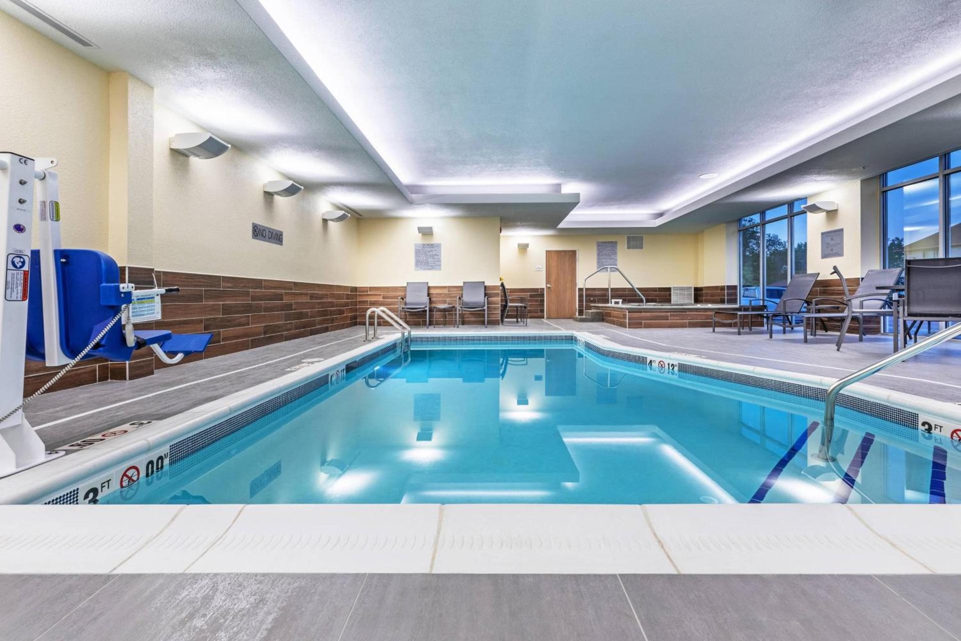 Fairfield by Marriott Inn & Suites Aberdeen, SD photo 25