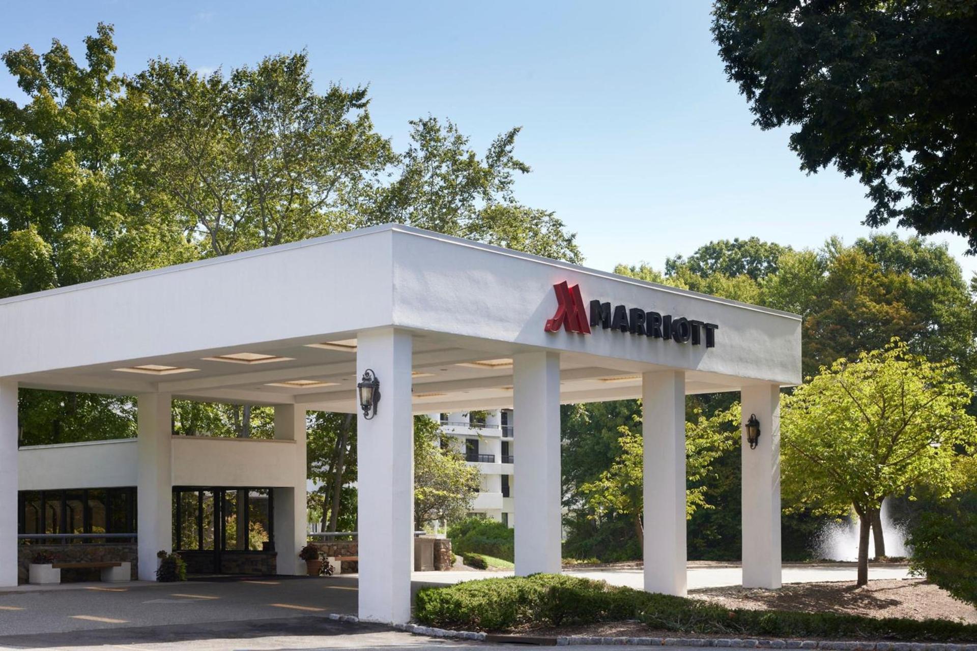 Marriott Park Ridge photo 4