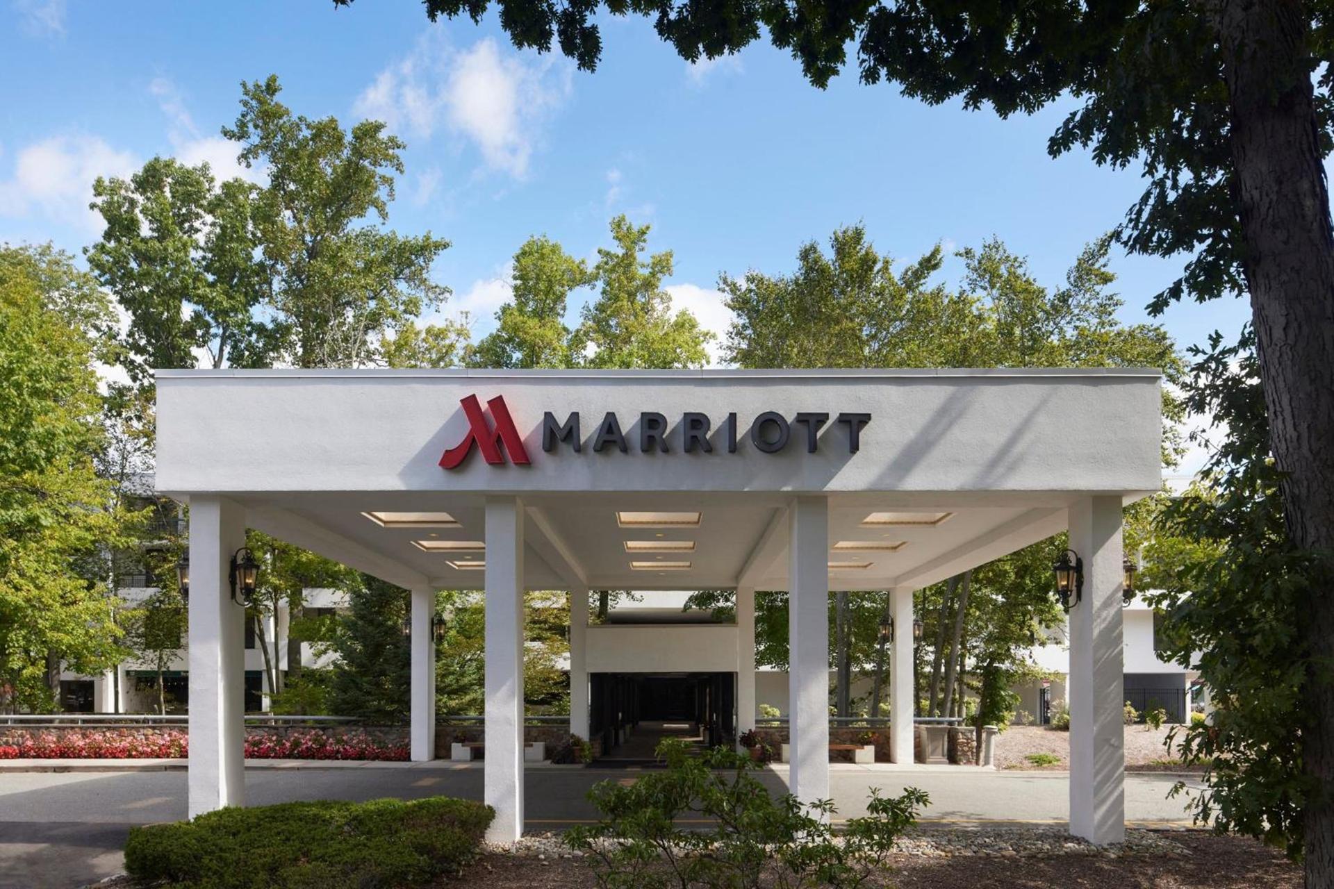 Marriott Park Ridge photo 5