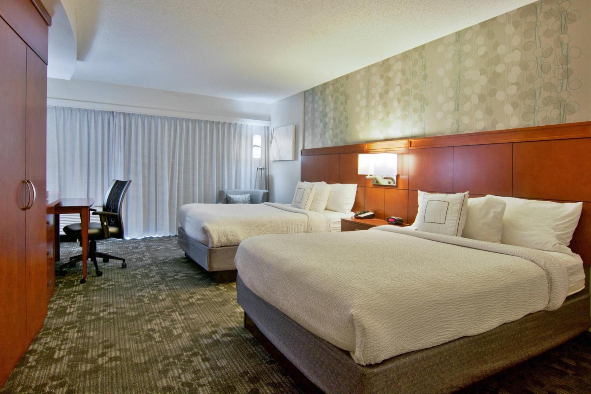 Courtyard by Marriott Clarksville photo 4