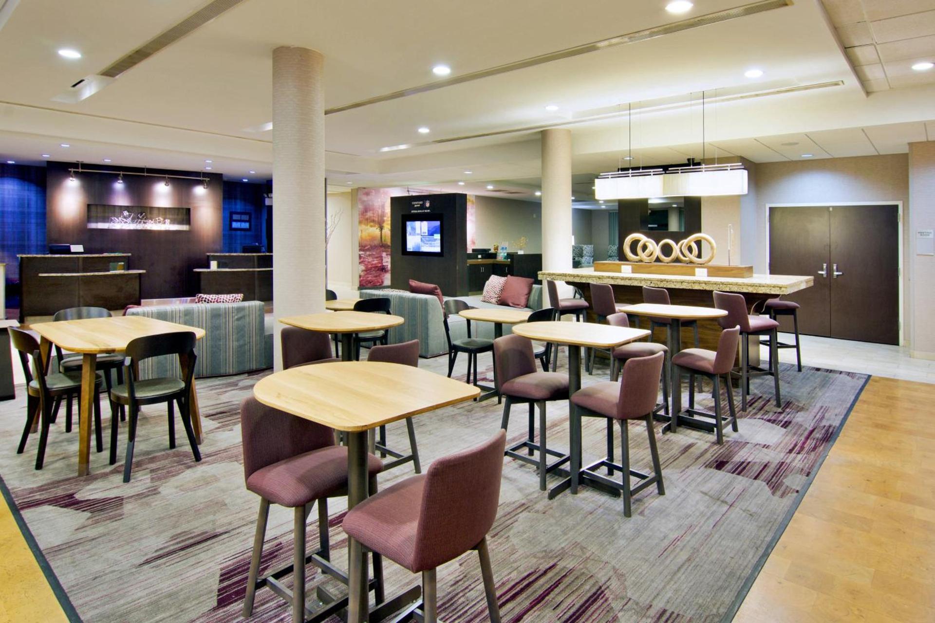 Courtyard by Marriott Clarksville photo 13