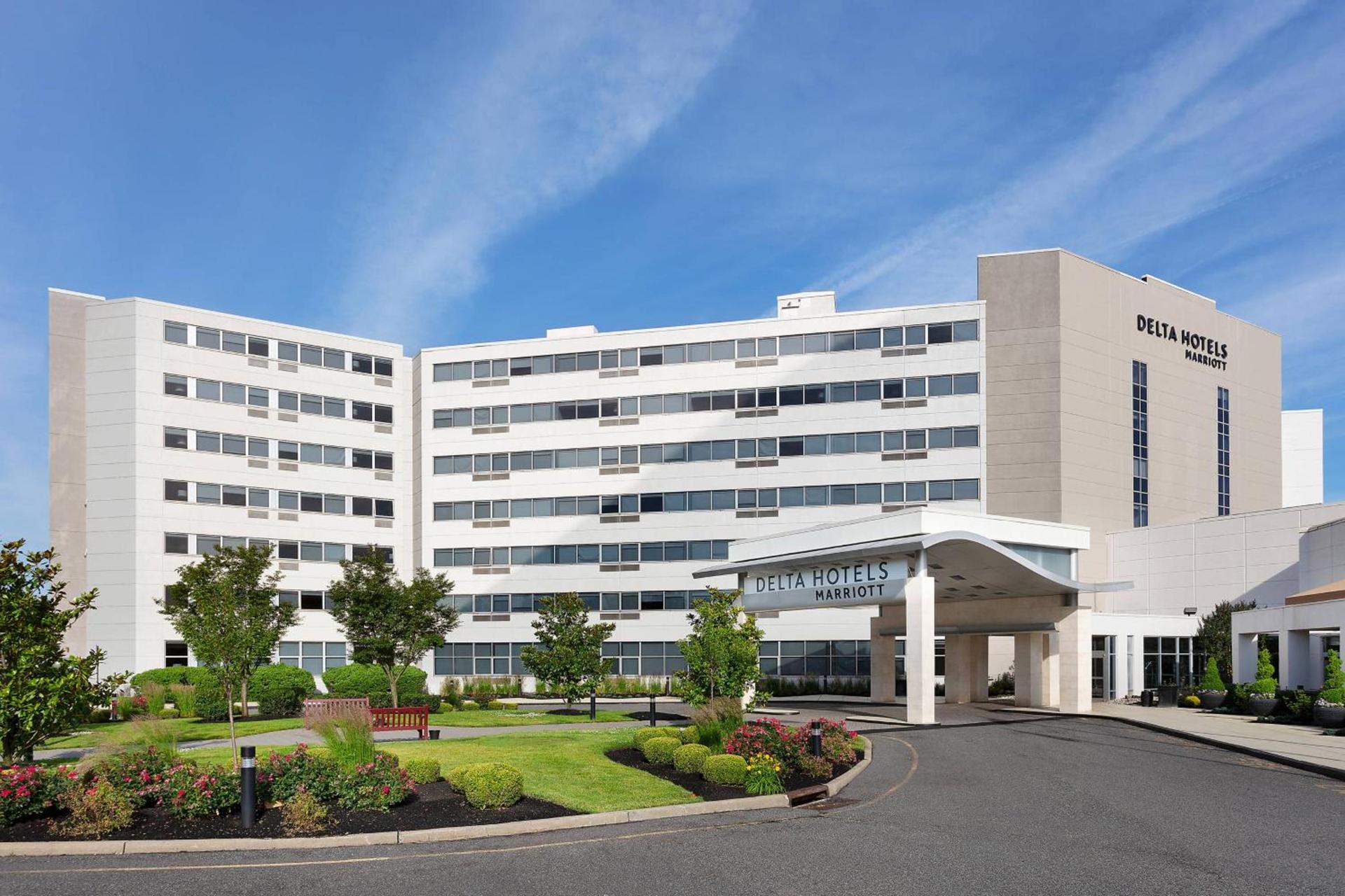 Delta Hotels by Marriott Woodbridge photo 1
