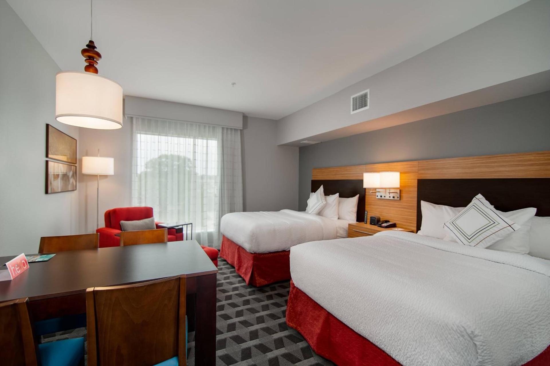 TownePlace Suites Fort Worth University Area/Medical Center photo 9