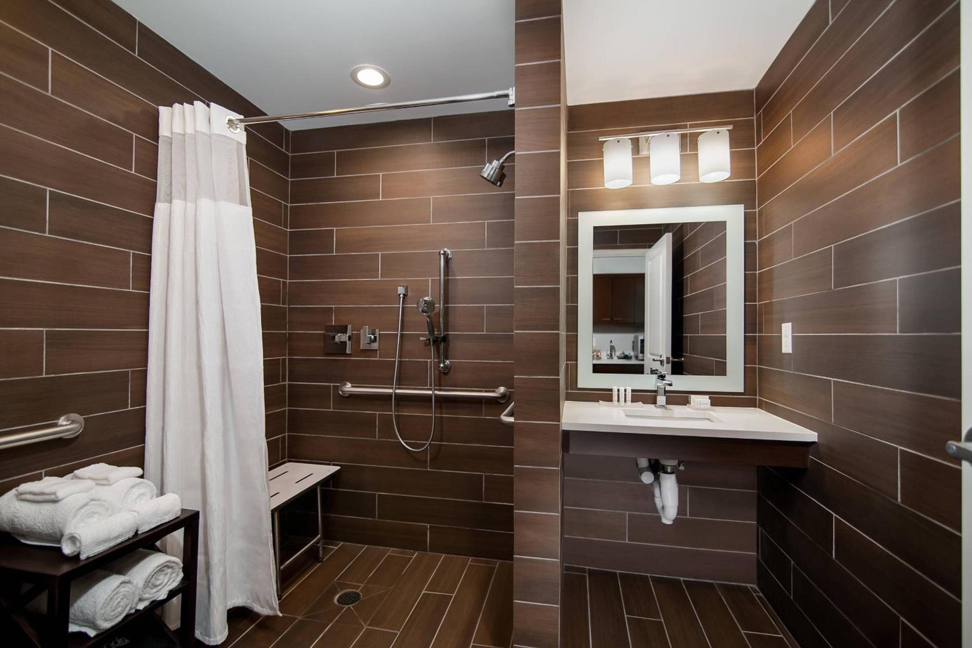 TownePlace Suites Fort Worth University Area/Medical Center photo 13