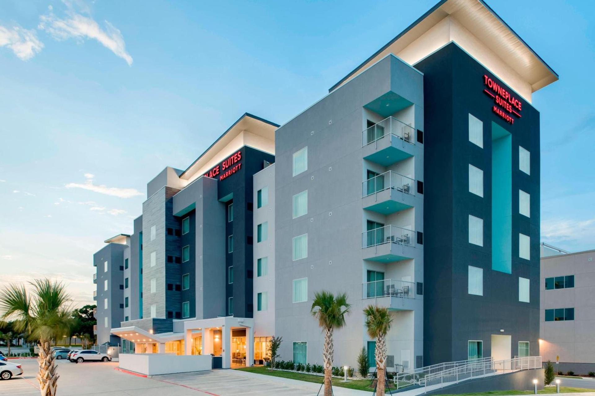 TownePlace Suites Fort Worth University Area/Medical Center photo 1