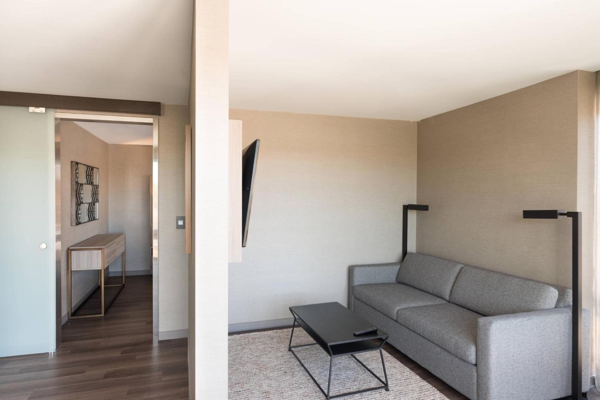 AC Hotel by Marriott Boston Cleveland Circle photo 16