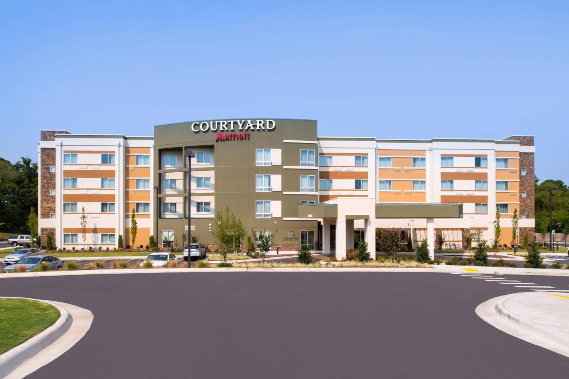 Courtyard by Marriott Hot Springs photo 1