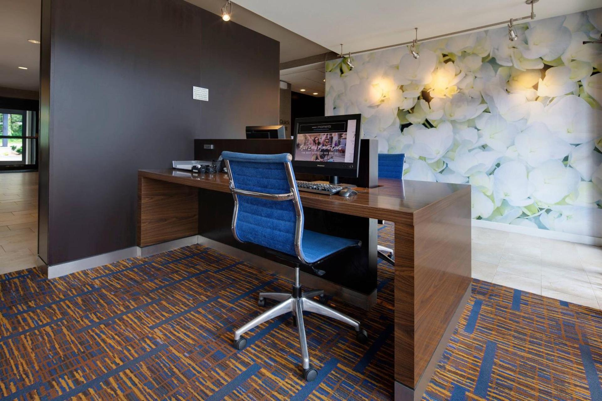 Courtyard by Marriott Atlanta Windy Hill/Ballpark photo 26