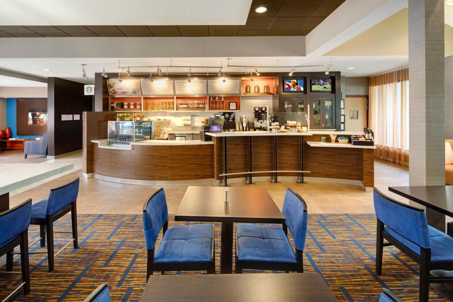 Courtyard by Marriott Atlanta Windy Hill/Ballpark photo 31