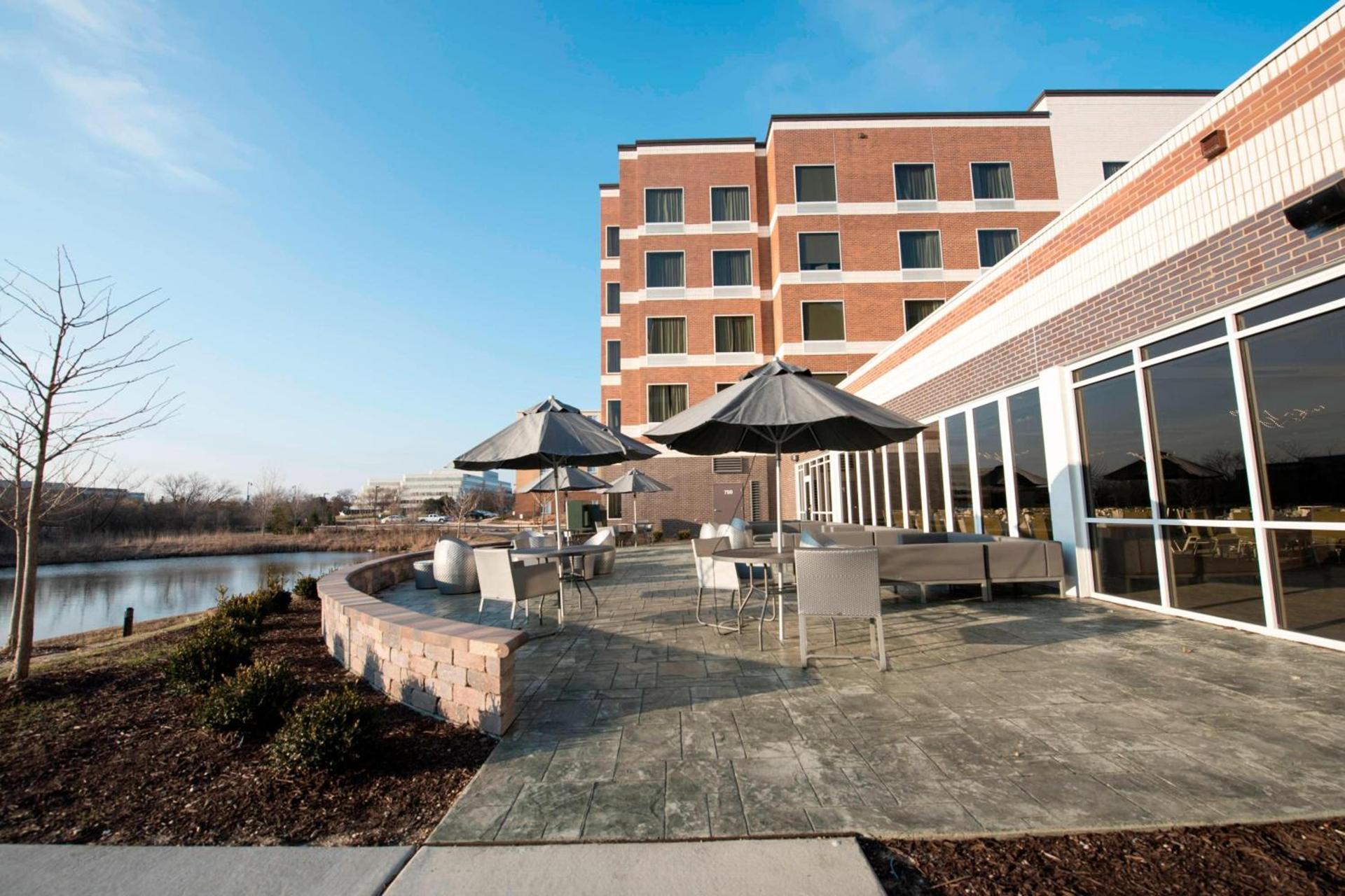 TownePlace Suites by Marriott Chicago Schaumburg photo 7