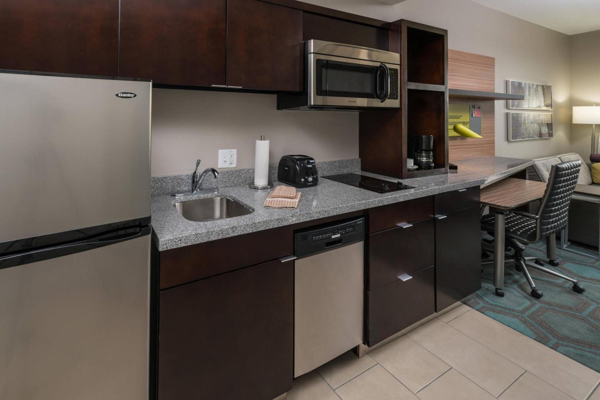 TownePlace Suites by Marriott Chicago Schaumburg photo 15