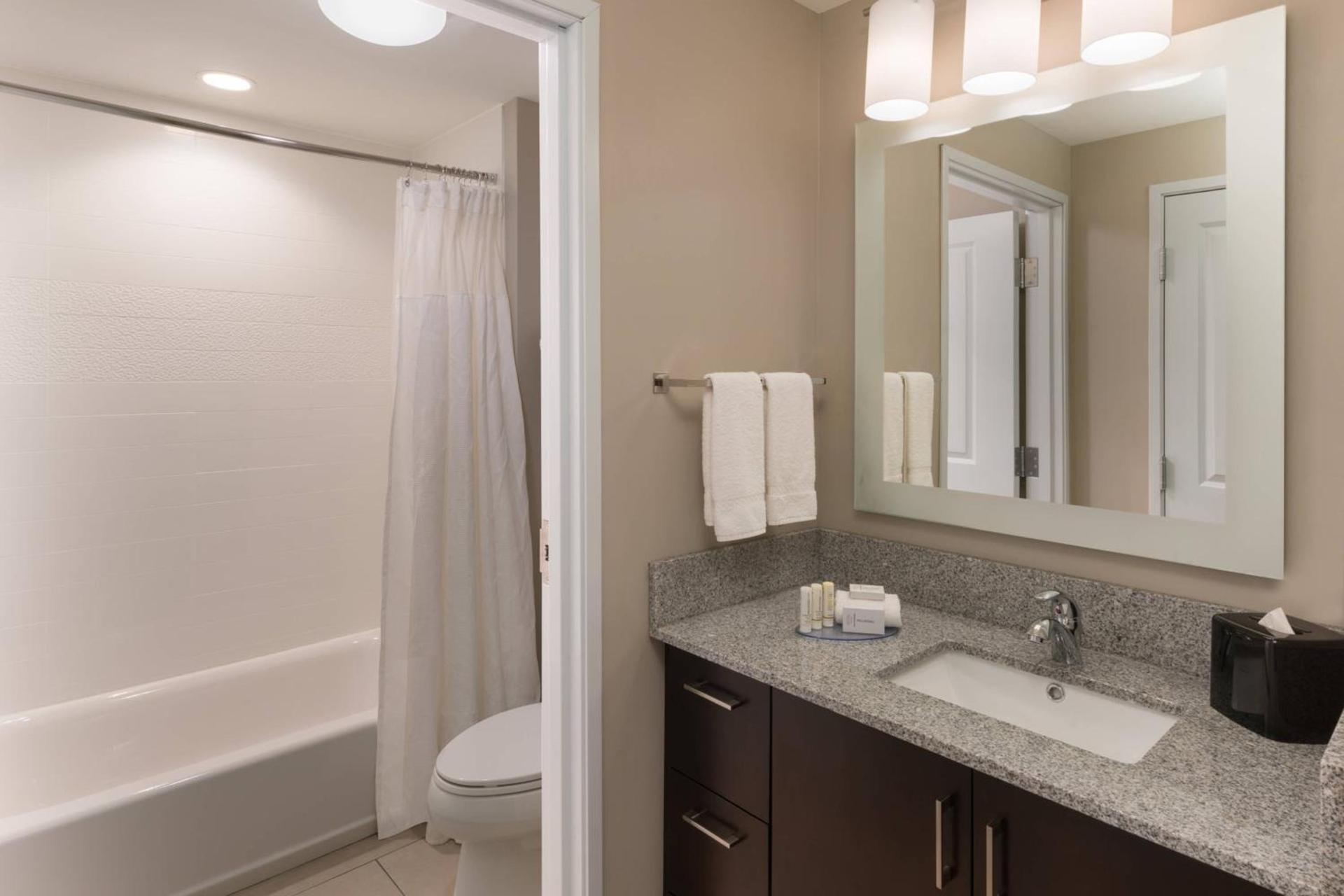 TownePlace Suites by Marriott Chicago Schaumburg photo 27