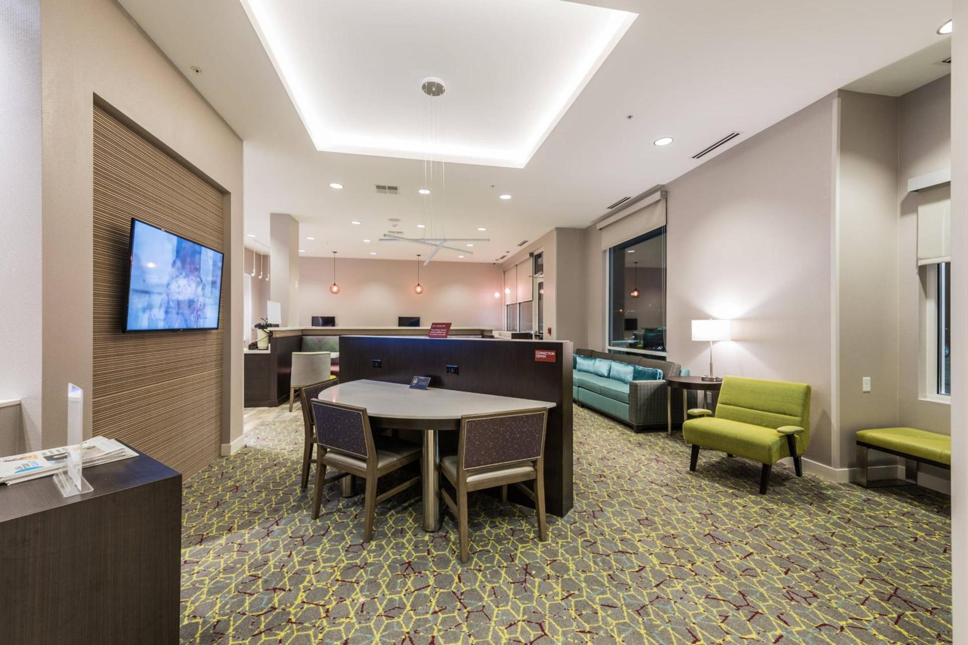 TownePlace Suites by Marriott Chicago Schaumburg photo 6