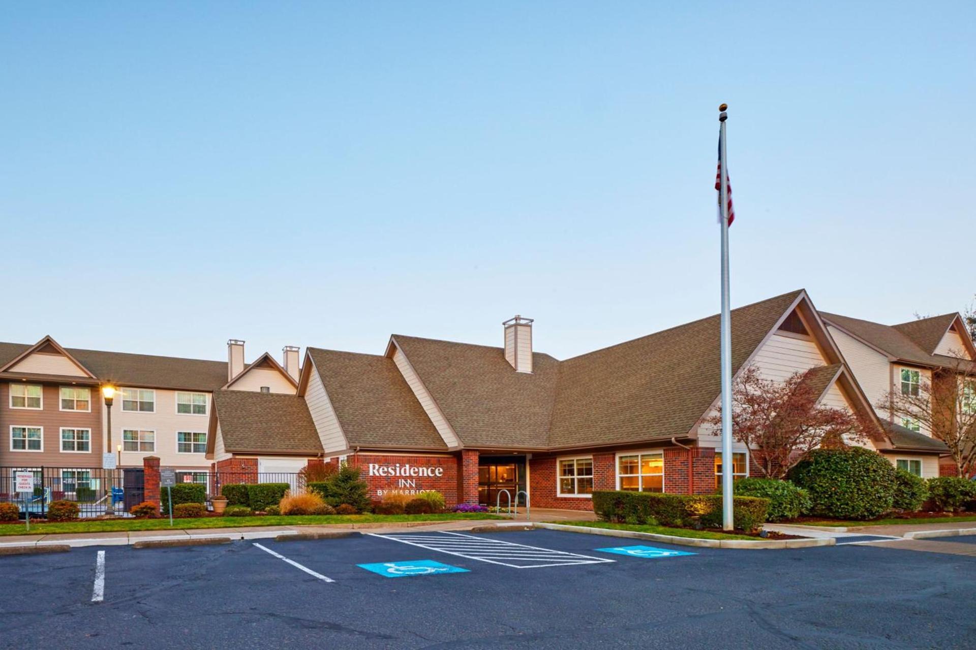 Residence Inn Eugene Springfield photo 1